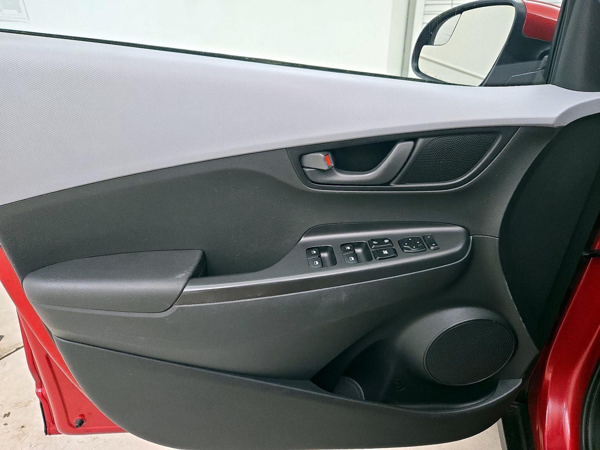 Thumbnail: 2019 Hyundai Kona - 12