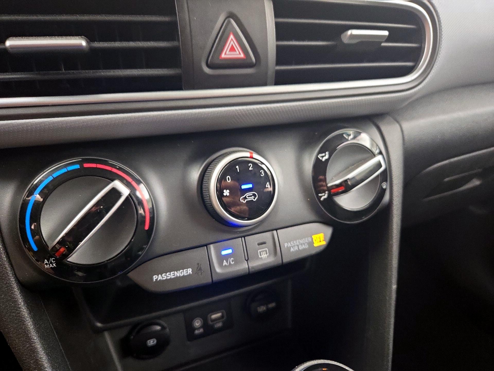 Thumbnail: 2019 Hyundai Kona - 15