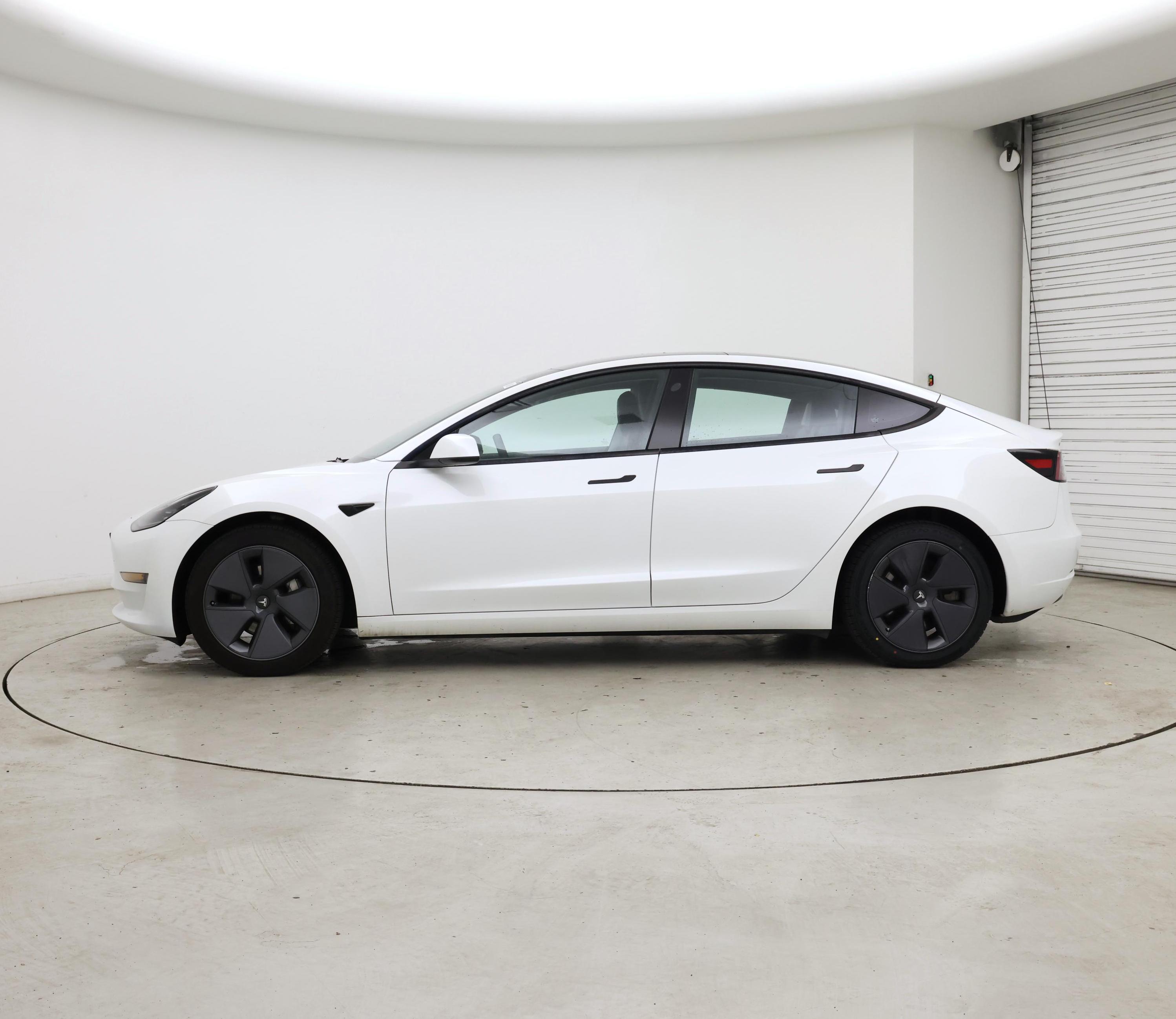 Thumbnail: 2023 Tesla Model 3 - 3