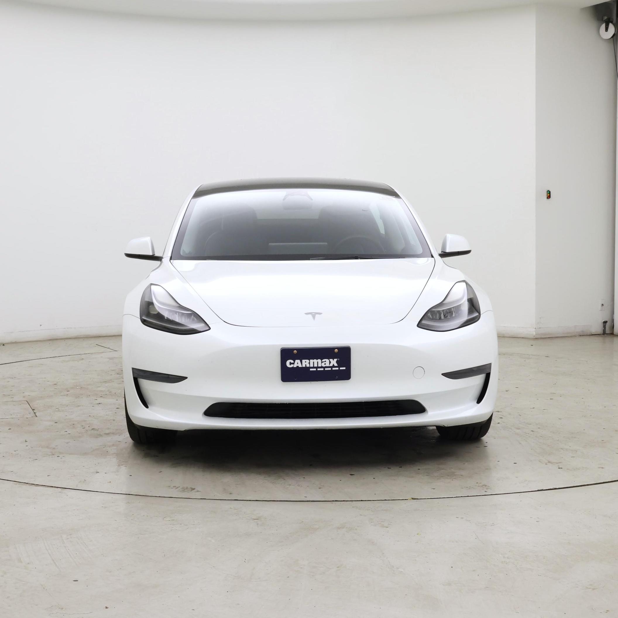 Thumbnail: 2023 Tesla Model 3 - 5