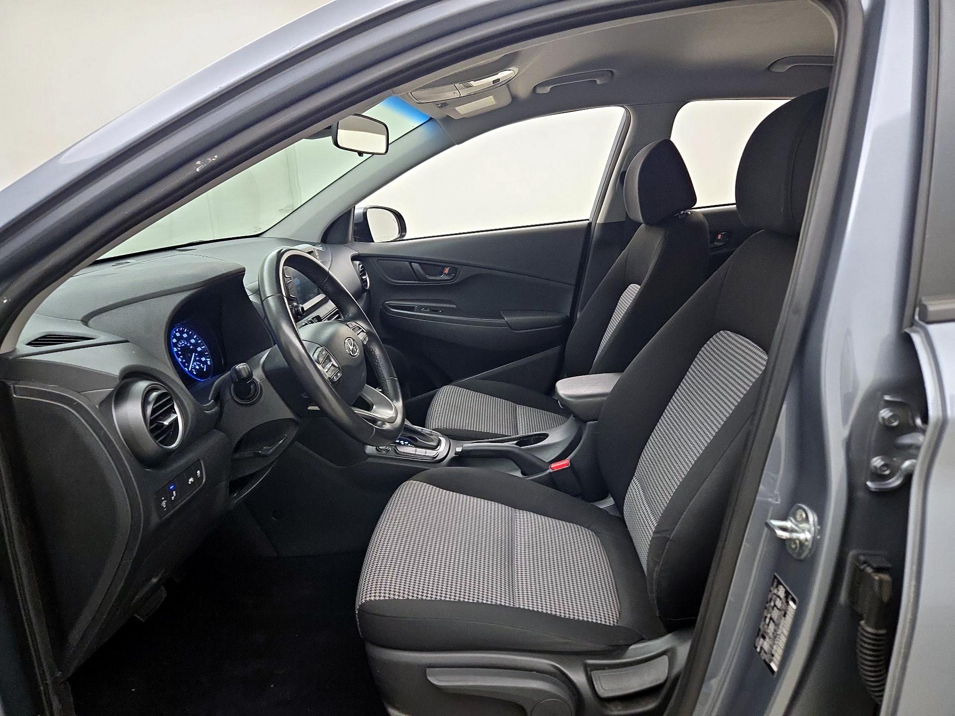 Thumbnail: 2021 Hyundai Kona - 11