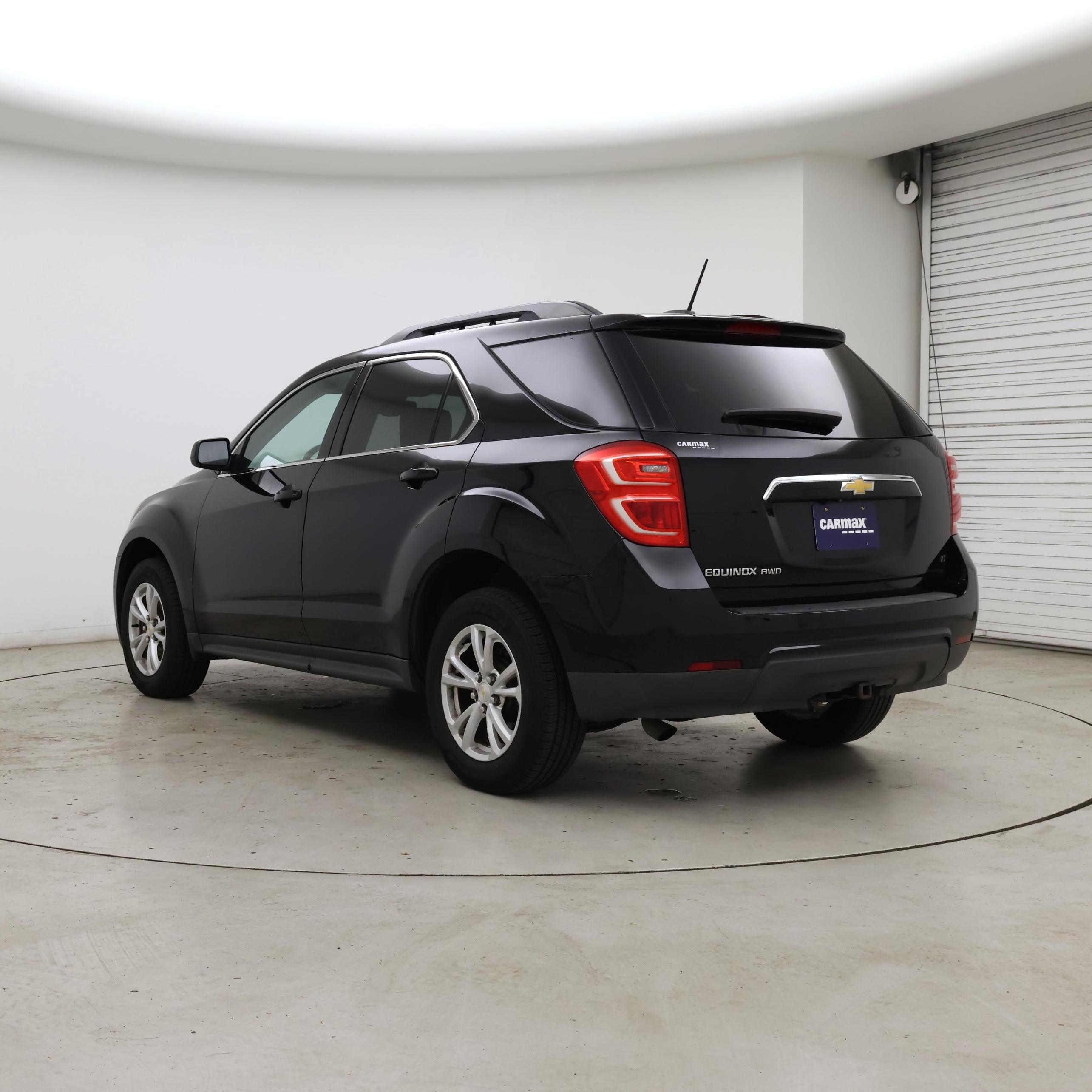 Thumbnail: 2017 Chevrolet Equinox - 2