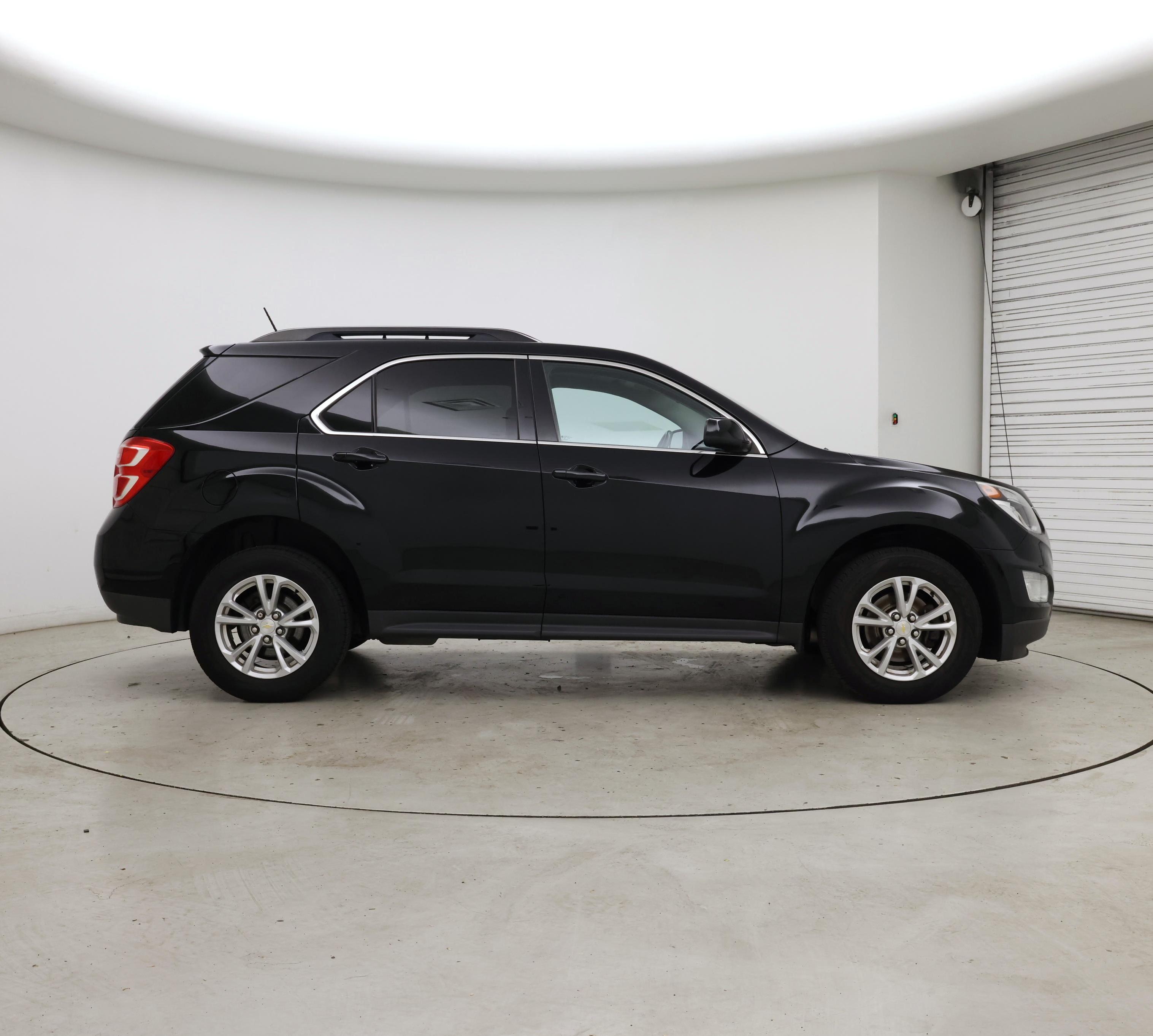 Thumbnail: 2017 Chevrolet Equinox - 7