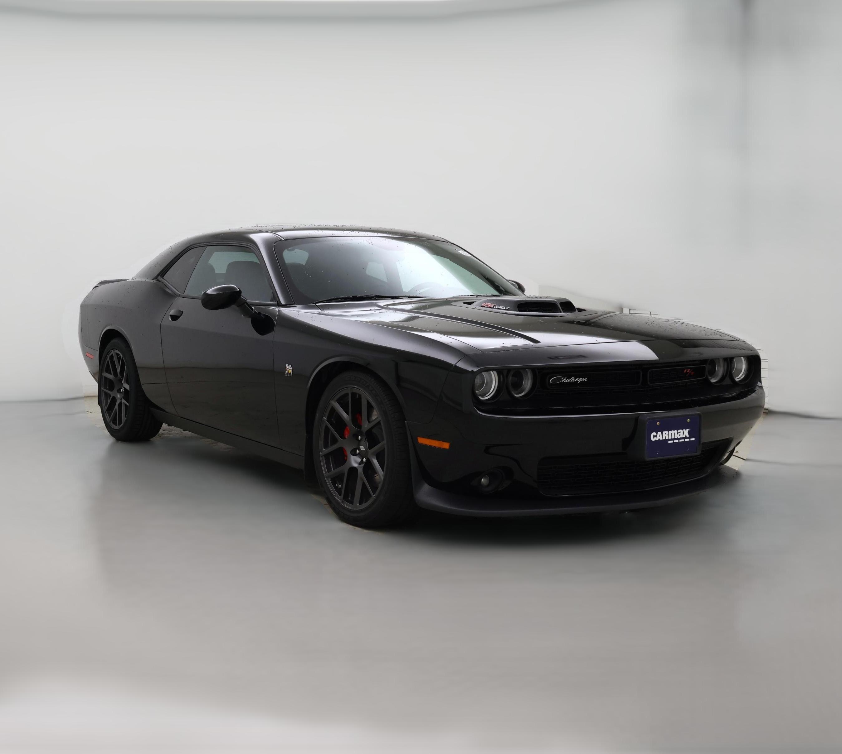 Thumbnail: 2018 Dodge Challenger - 1