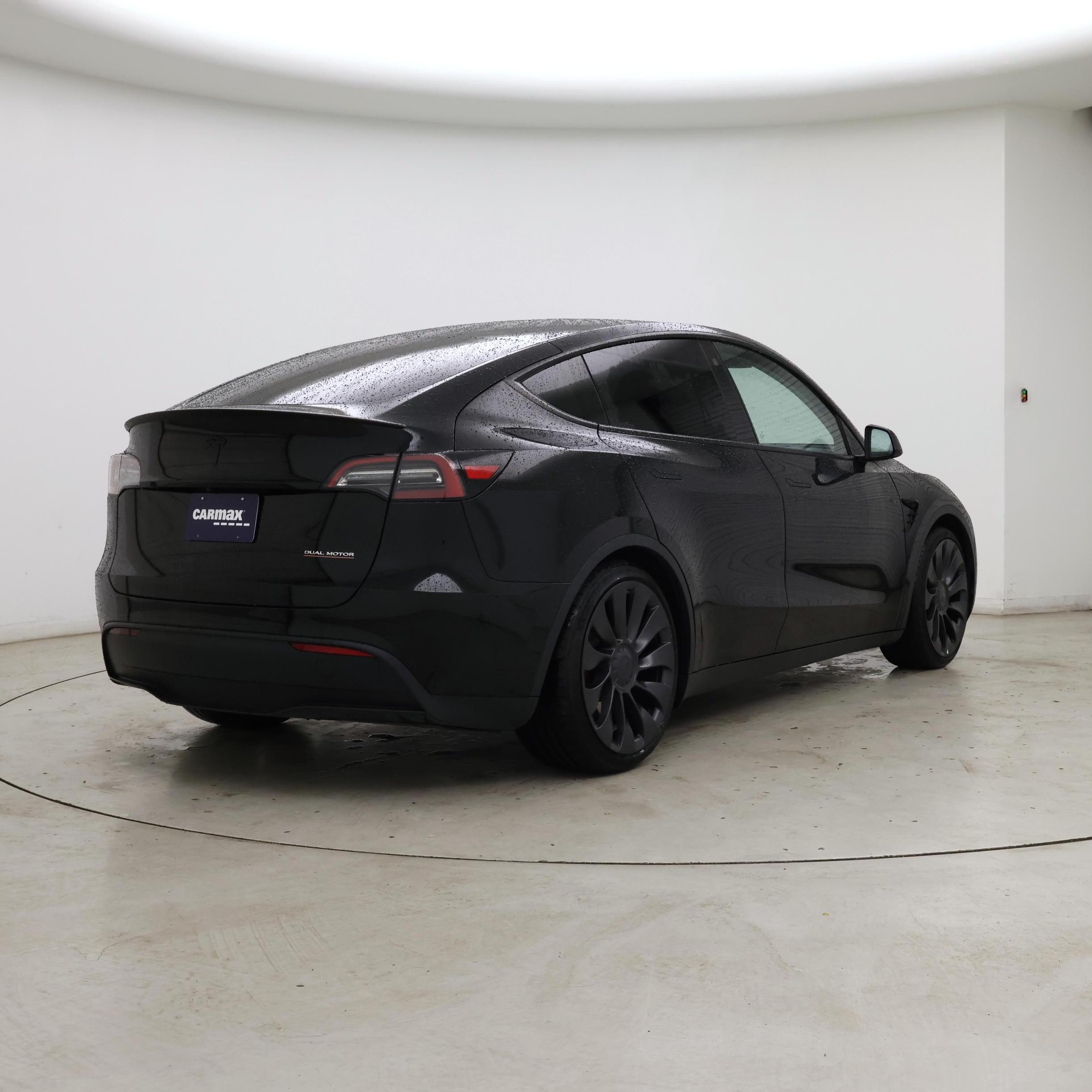 Thumbnail: 2023 Tesla Model Y - 8