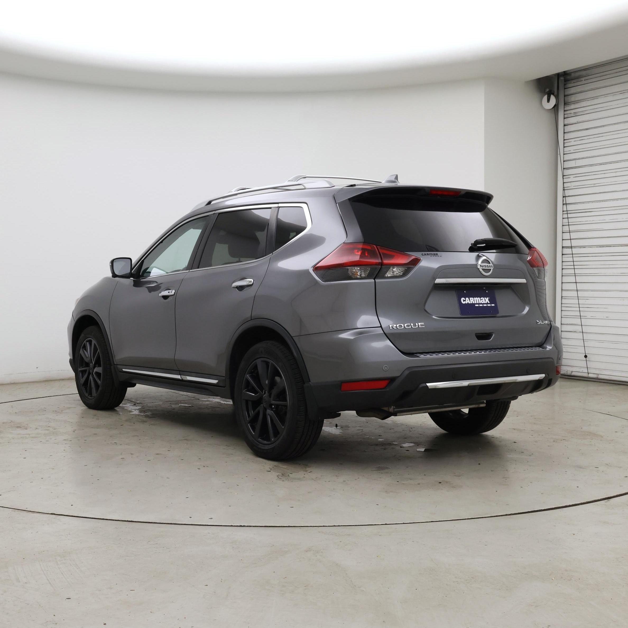 Thumbnail: 2019 Nissan Rogue - 2