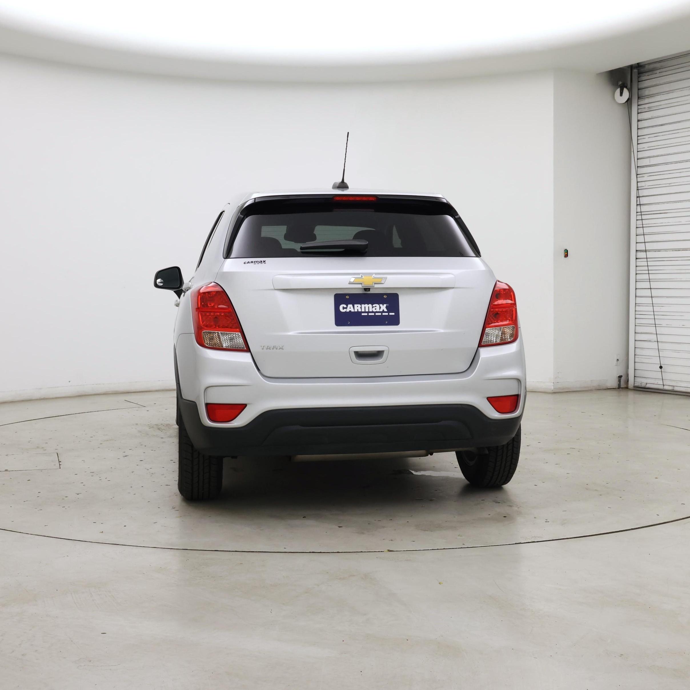 Thumbnail: 2021 Chevrolet Trax - 6