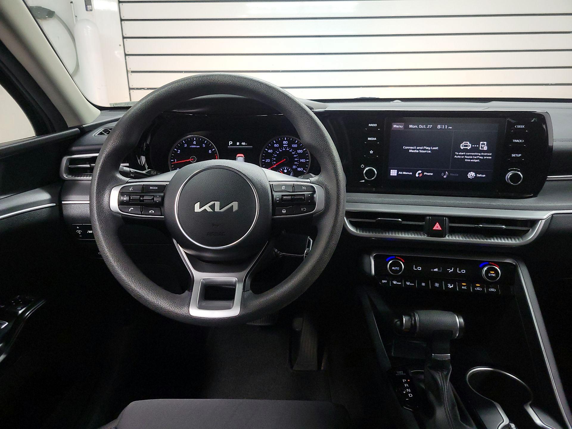 Thumbnail: 2022 Kia K5 - 9