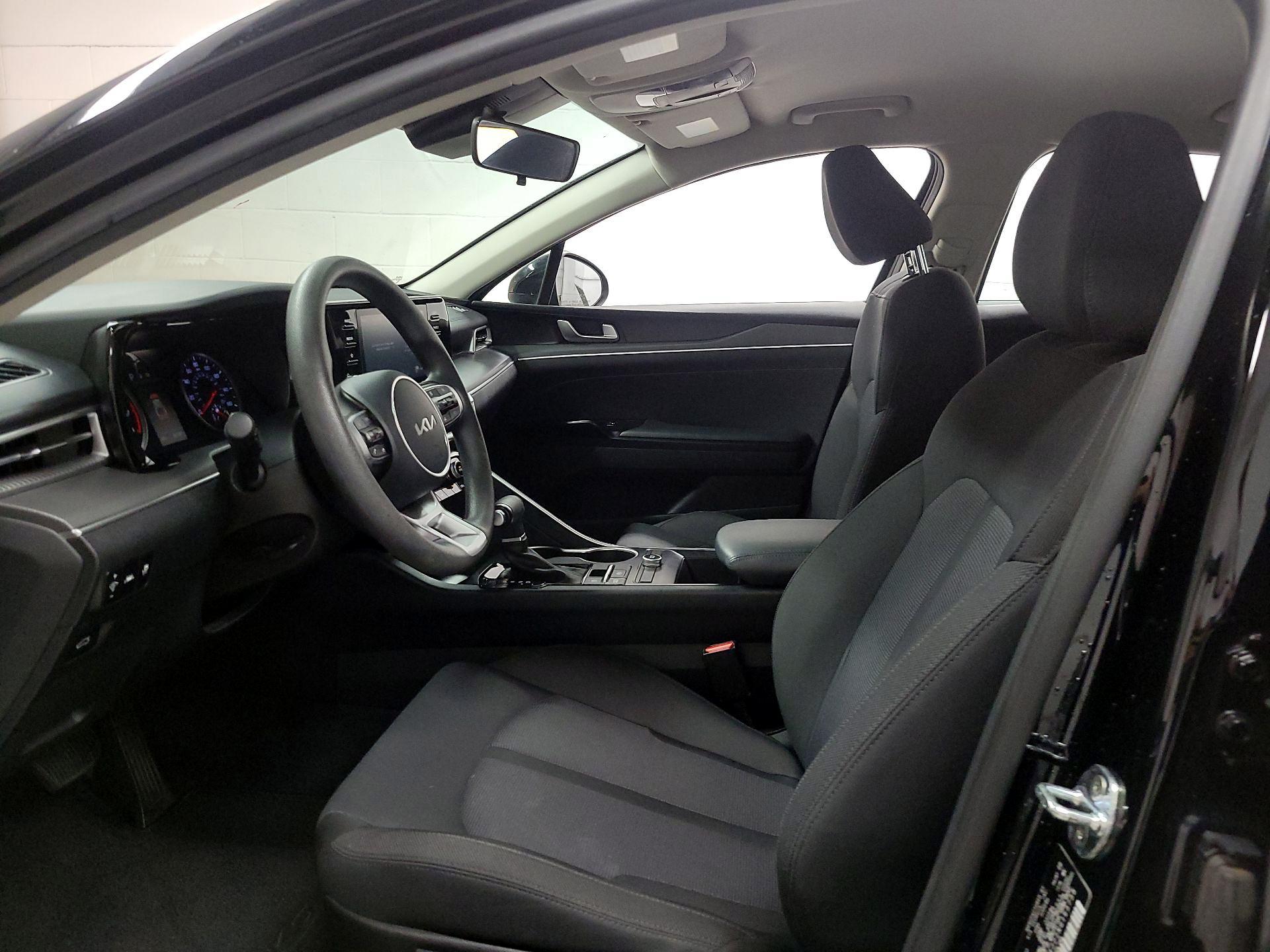 Thumbnail: 2022 Kia K5 - 11