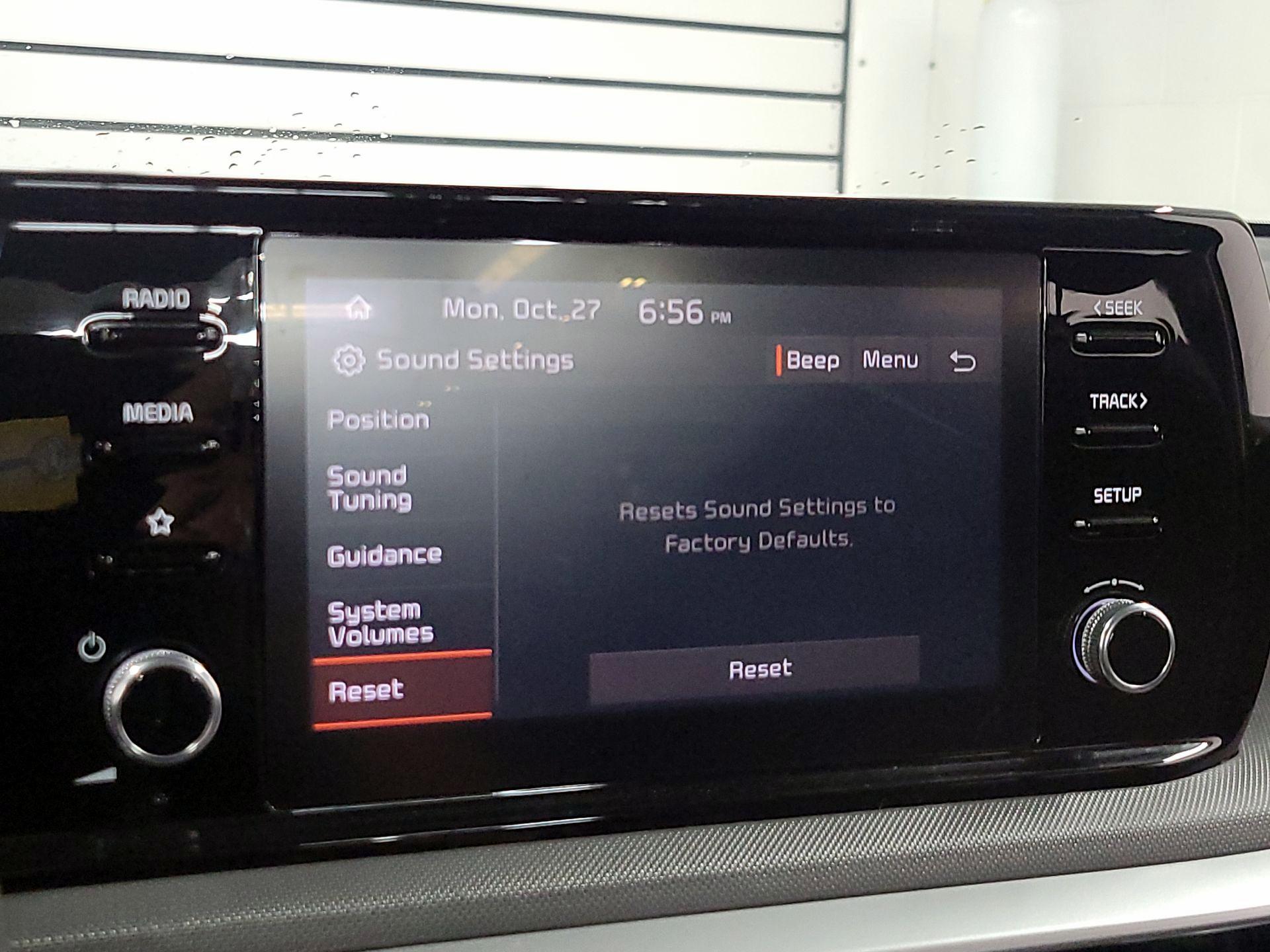 Thumbnail: 2022 Kia K5 - 14