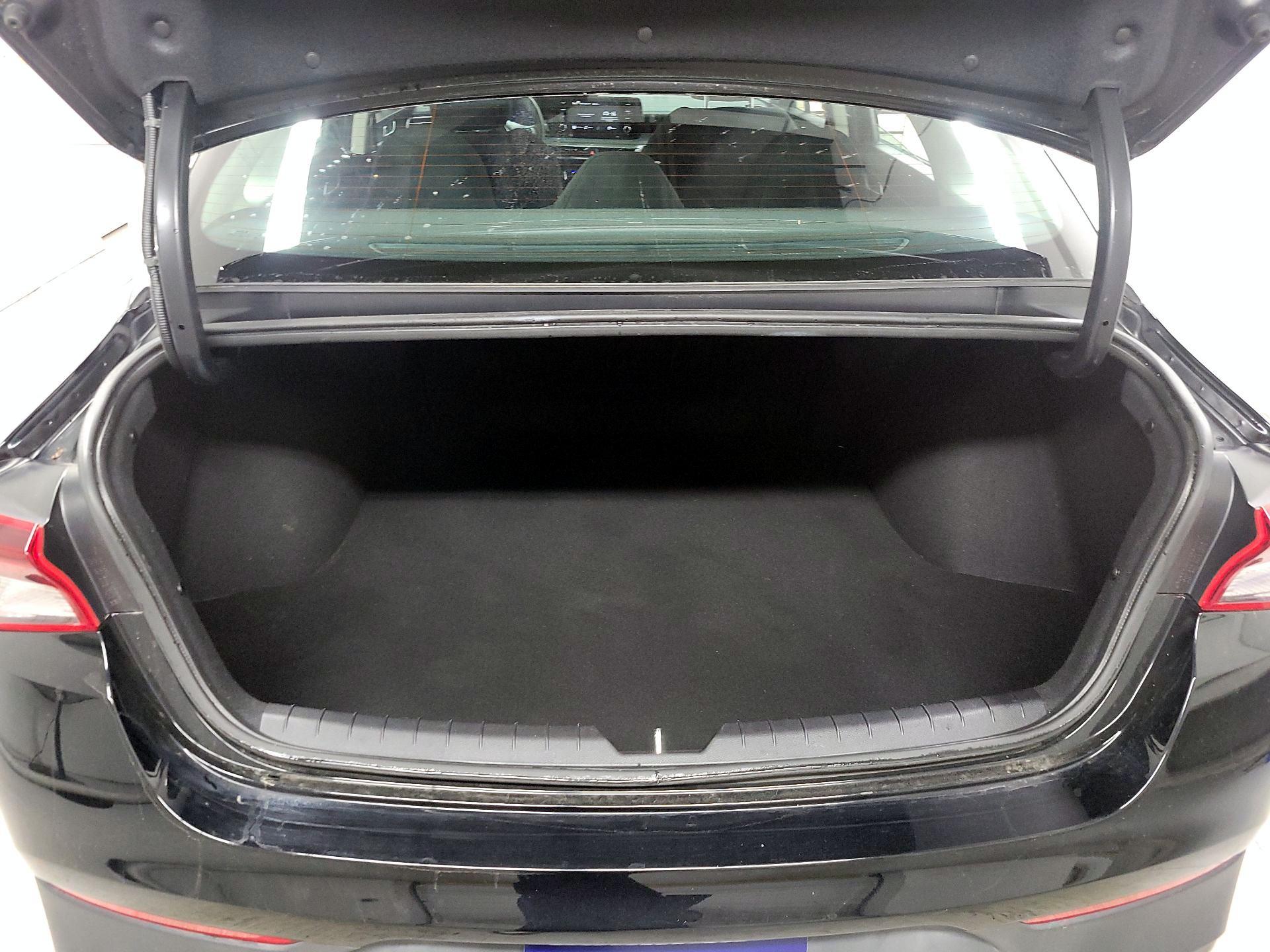 Thumbnail: 2022 Kia K5 - 18