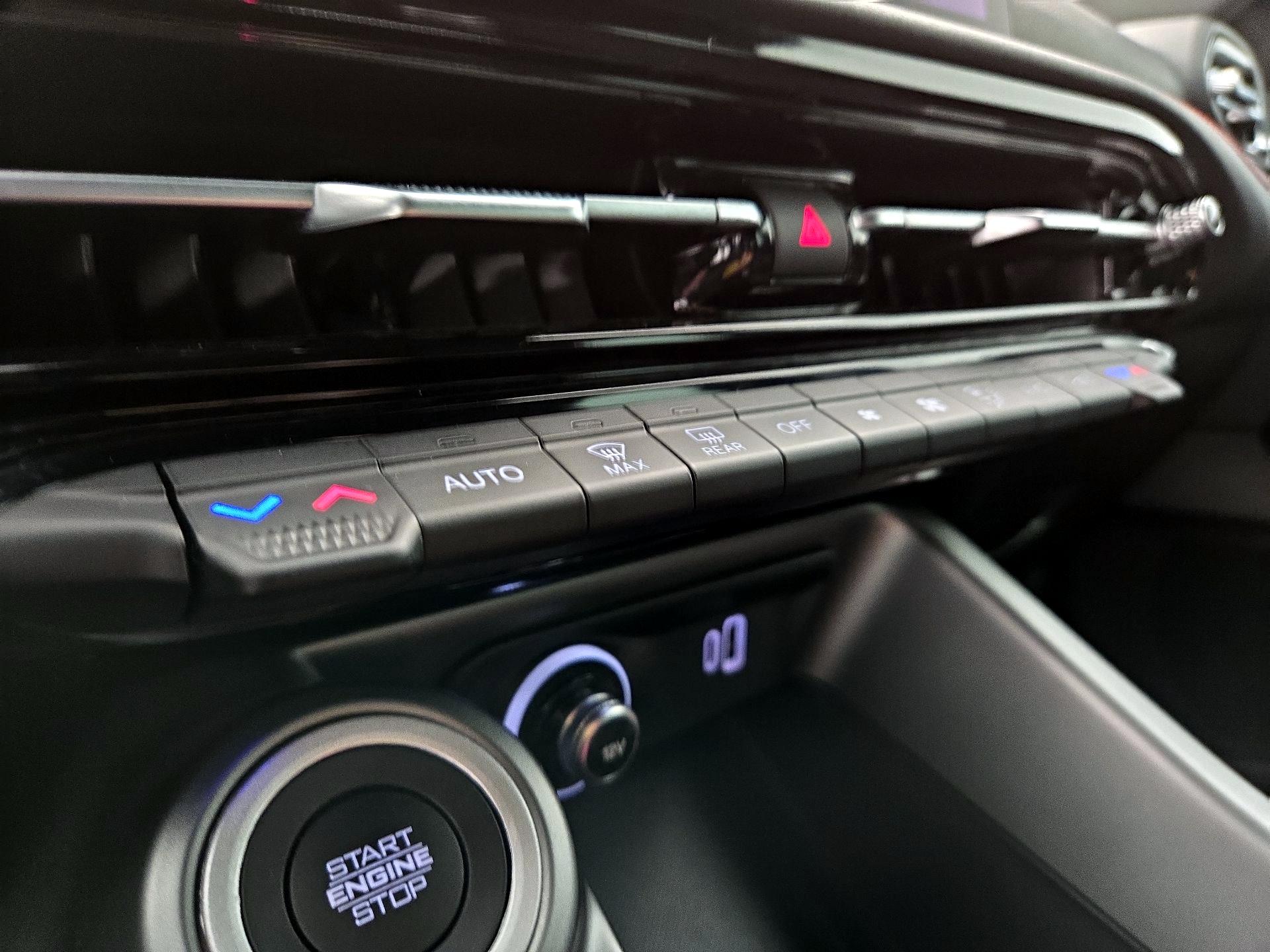 Thumbnail: 2024 Dodge Hornet - 16