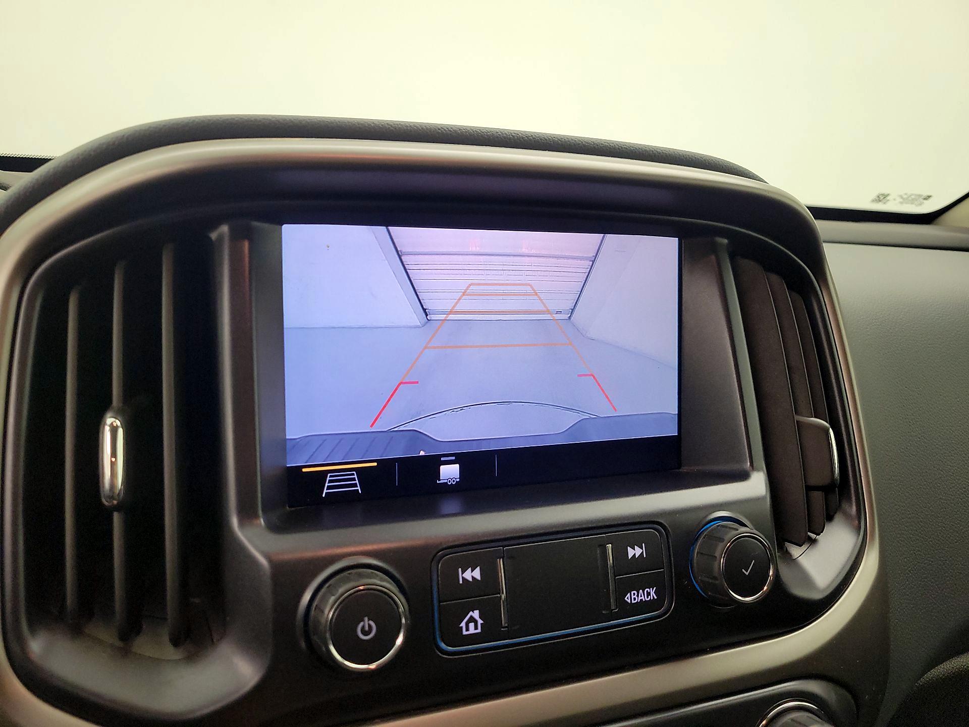 Thumbnail: 2021 Chevrolet Colorado - 15