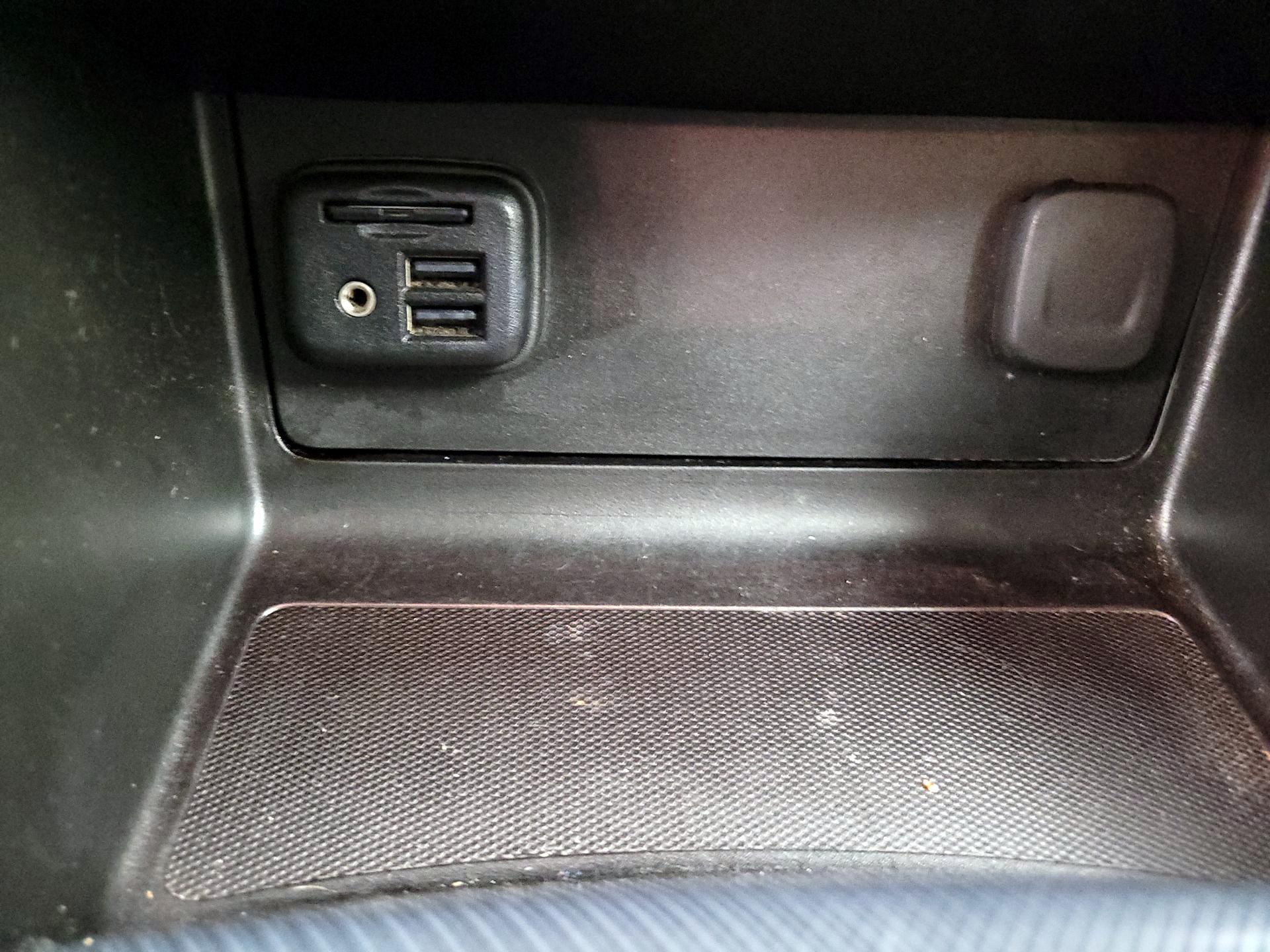 Thumbnail: 2021 Chevrolet Colorado - 19