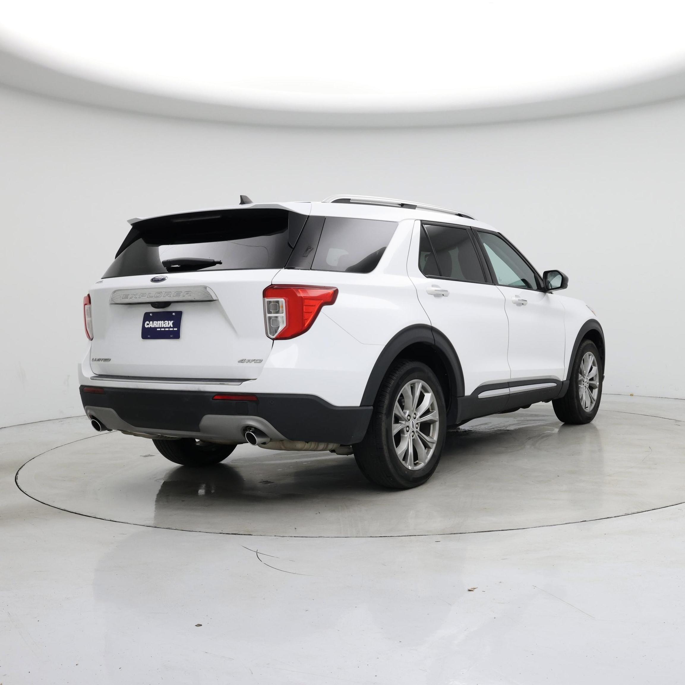 Thumbnail: 2023 Ford Explorer - 8