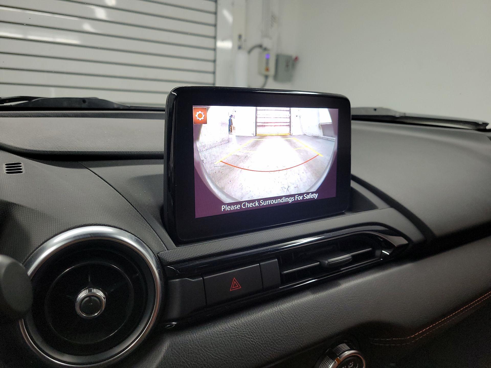 Thumbnail: 2023 Mazda MX-5 Miata - 13