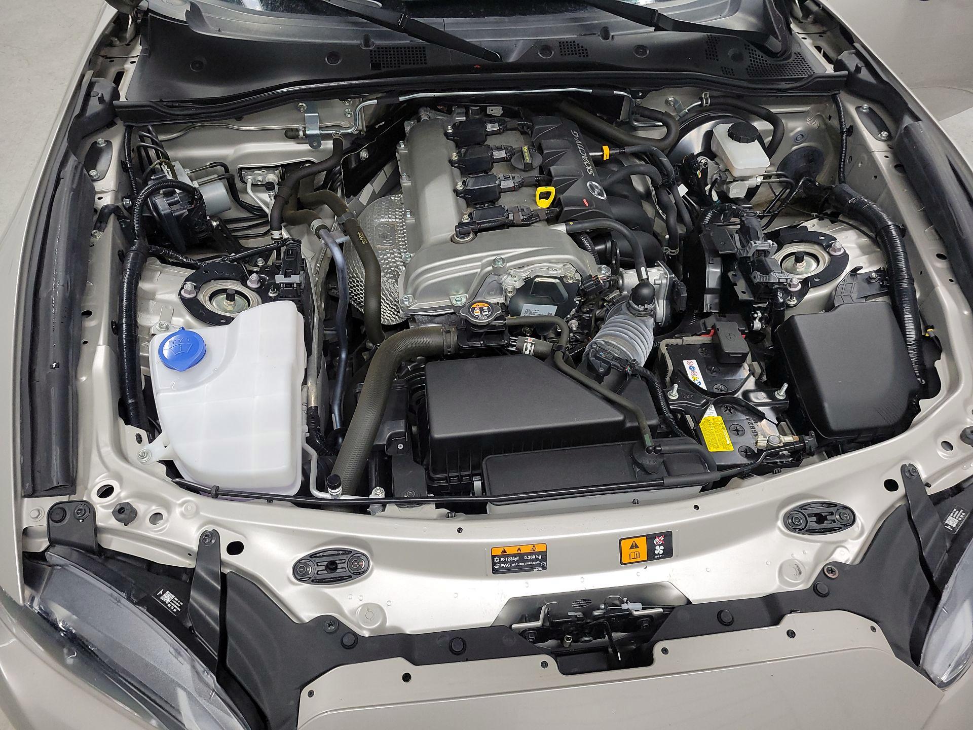 Thumbnail: 2023 Mazda MX-5 Miata - 18