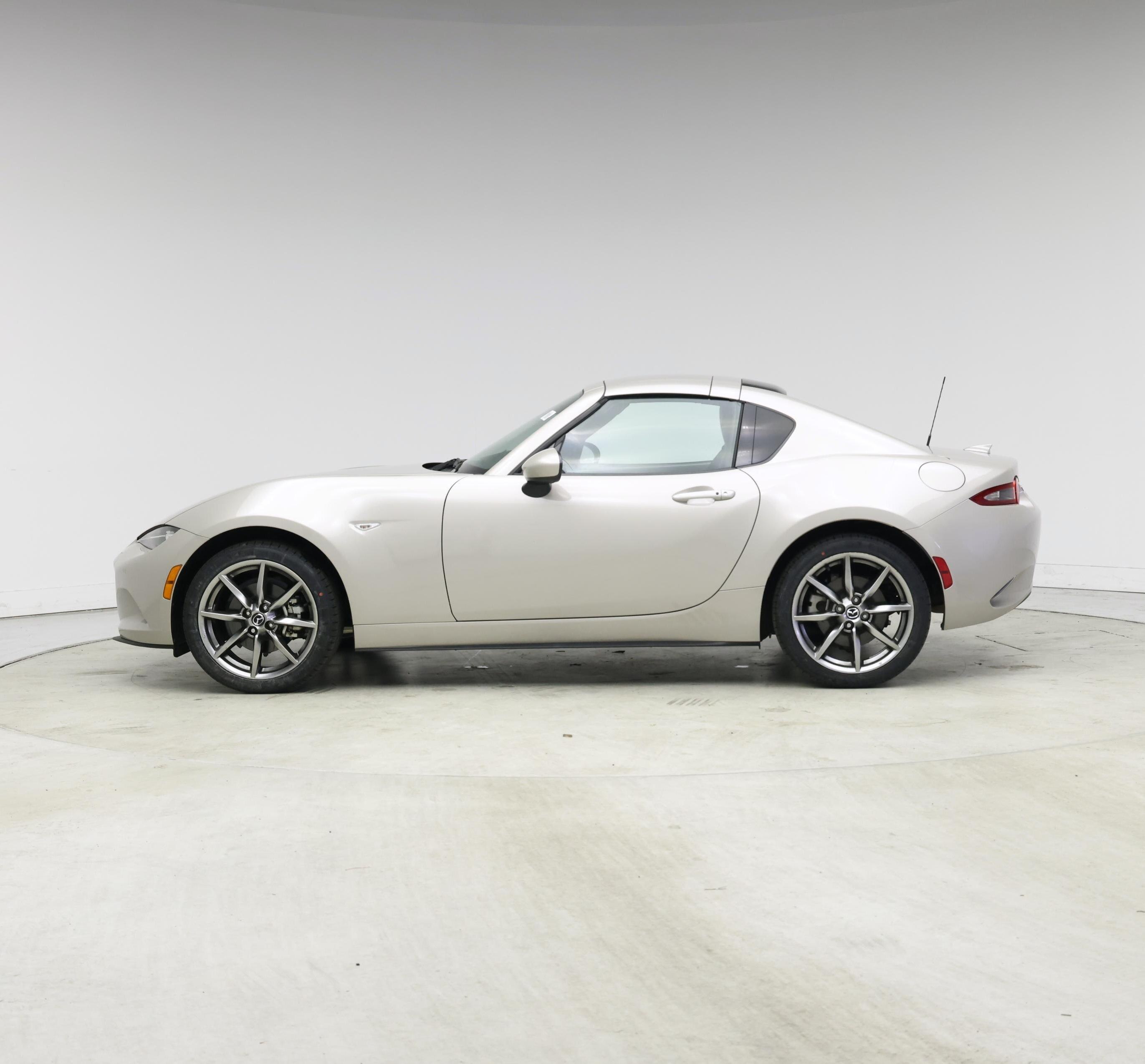 Thumbnail: 2023 Mazda MX-5 Miata - 3