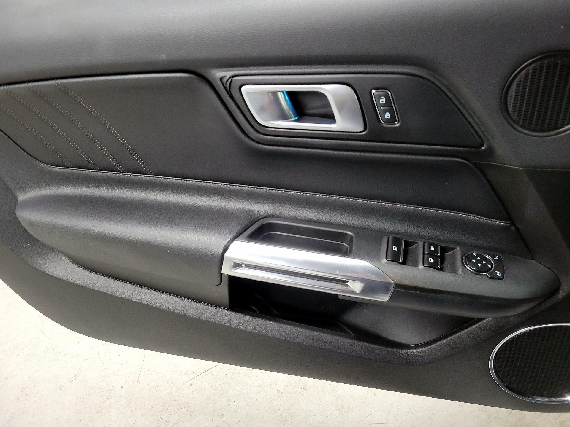 Thumbnail: 2022 Ford Mustang - 12