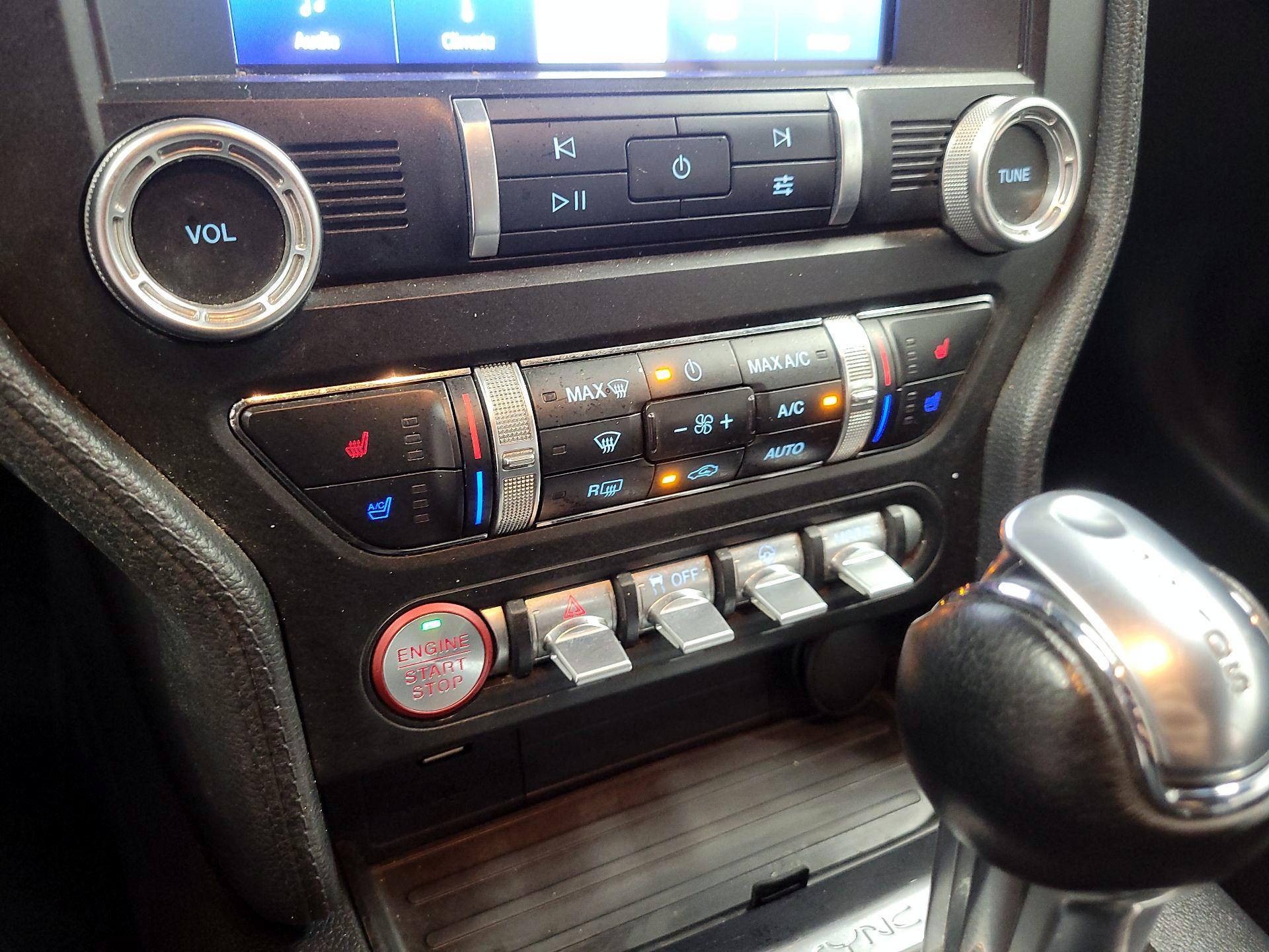 Thumbnail: 2022 Ford Mustang - 15