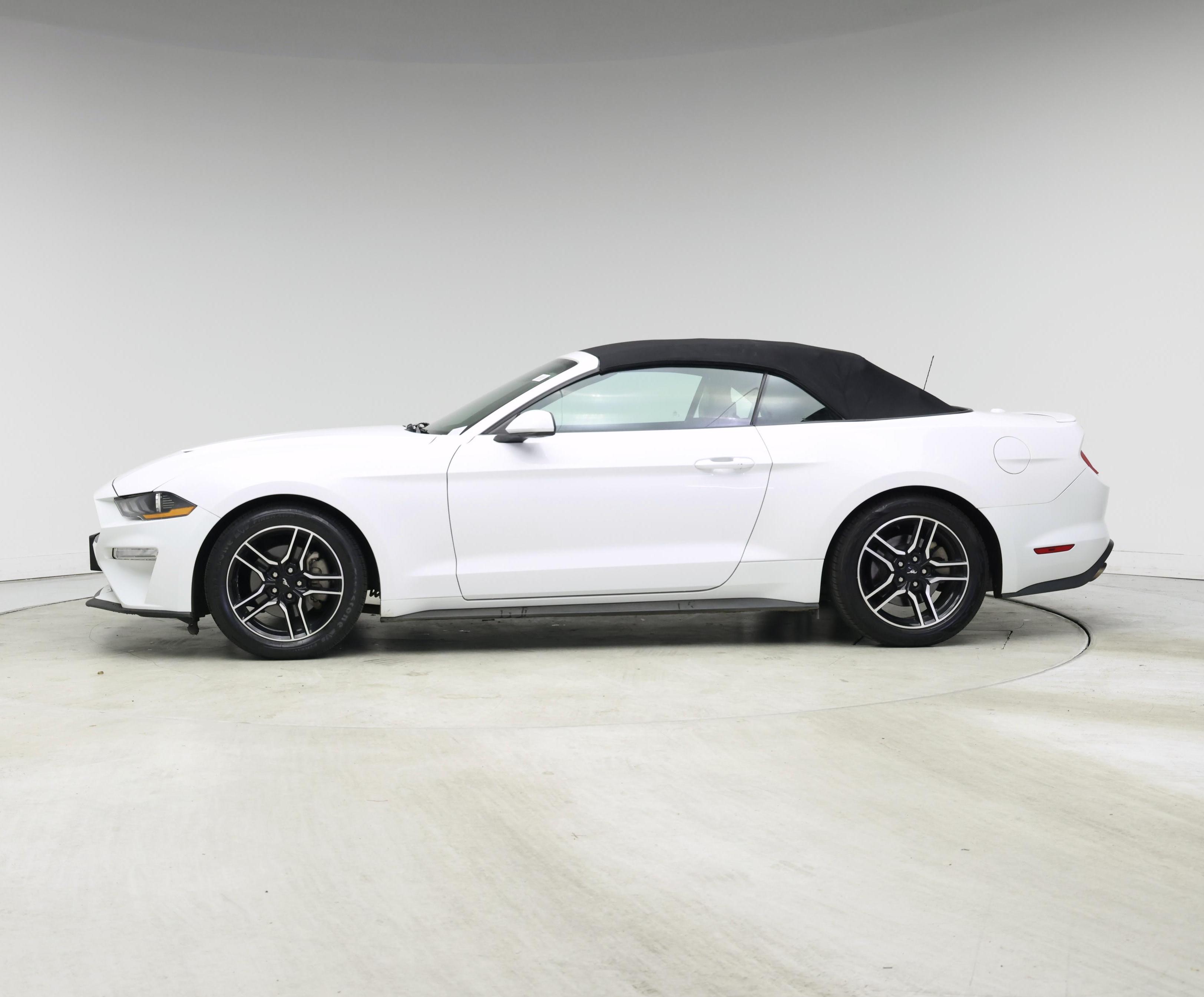 Thumbnail: 2022 Ford Mustang - 3