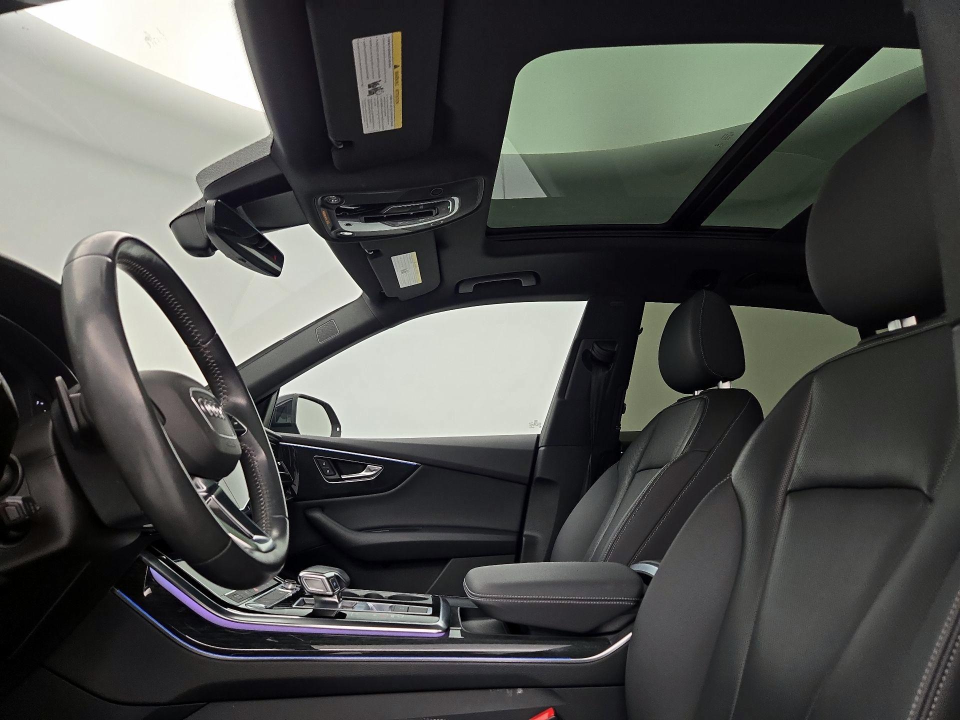 Thumbnail: 2020 Audi Q8 - 20