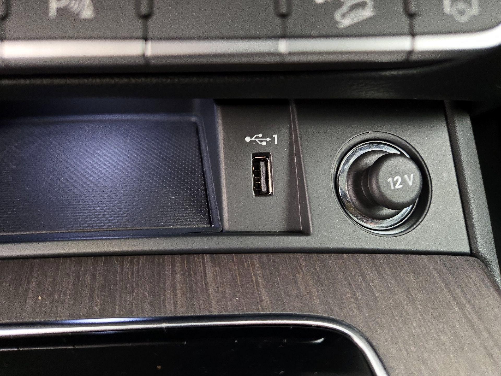 Thumbnail: 2022 Audi Q5 - 19