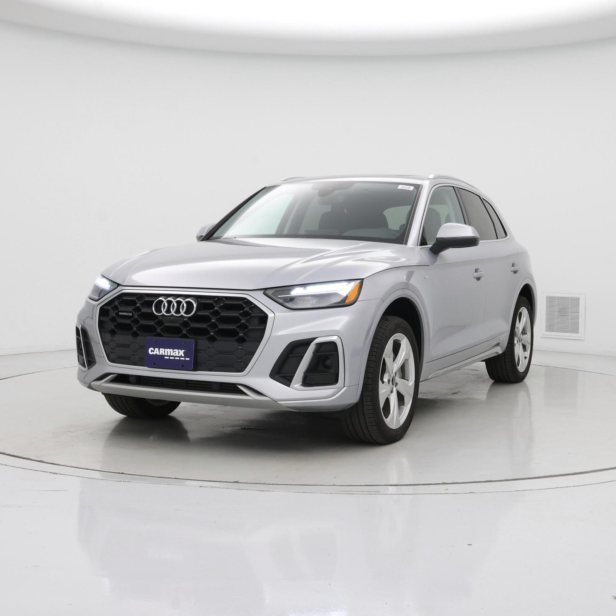 Thumbnail: 2022 Audi Q5 - 4