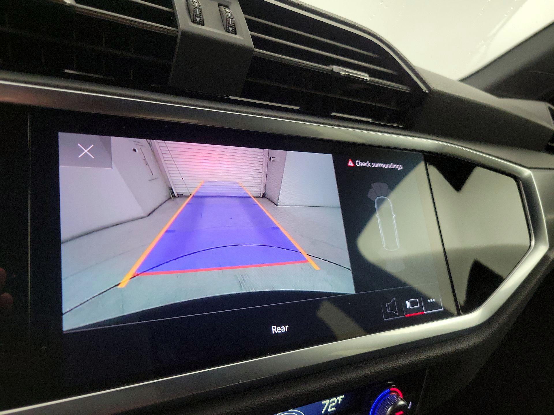 Thumbnail: 2023 Audi Q3 - 14