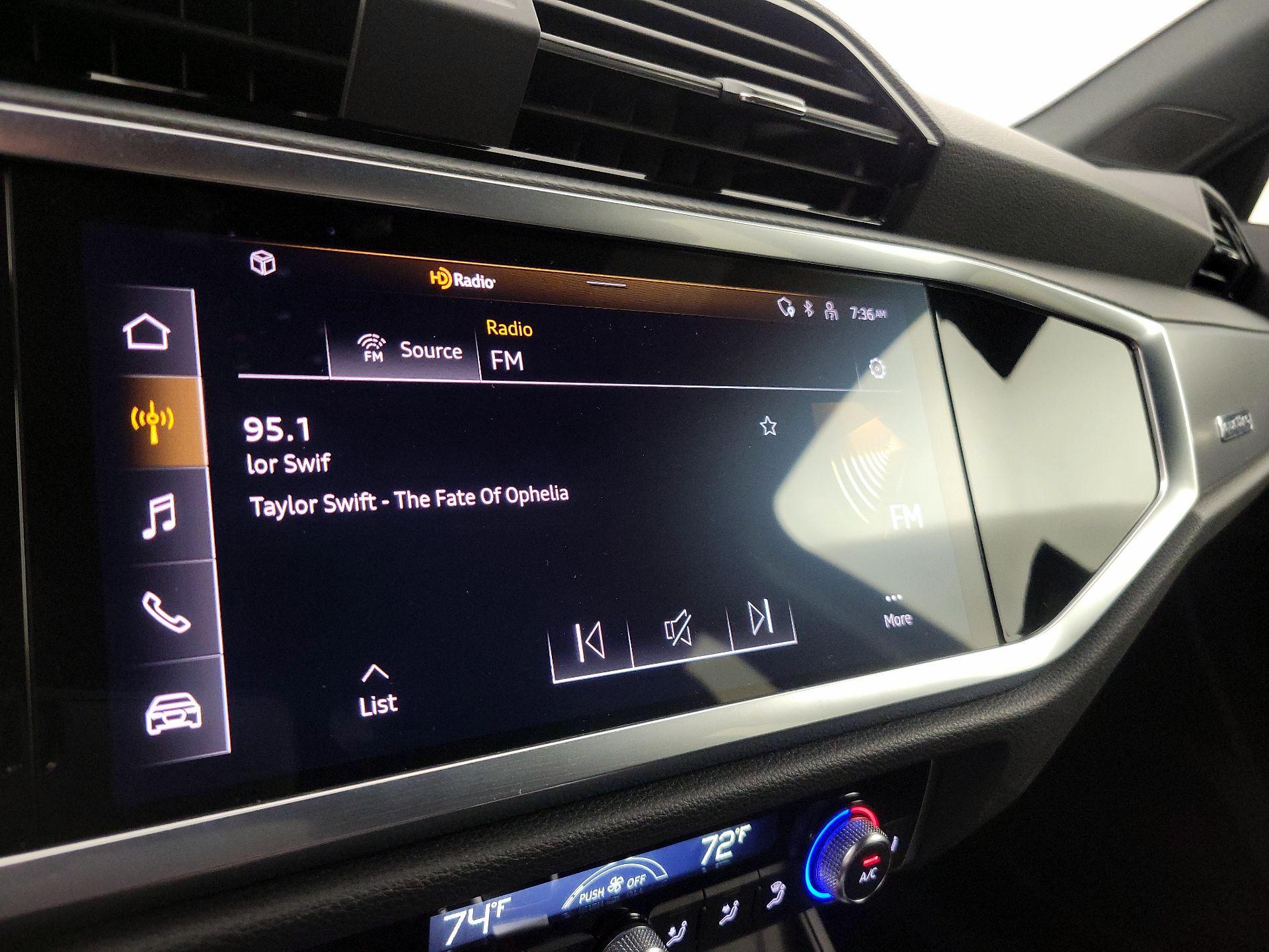 Thumbnail: 2023 Audi Q3 - 15