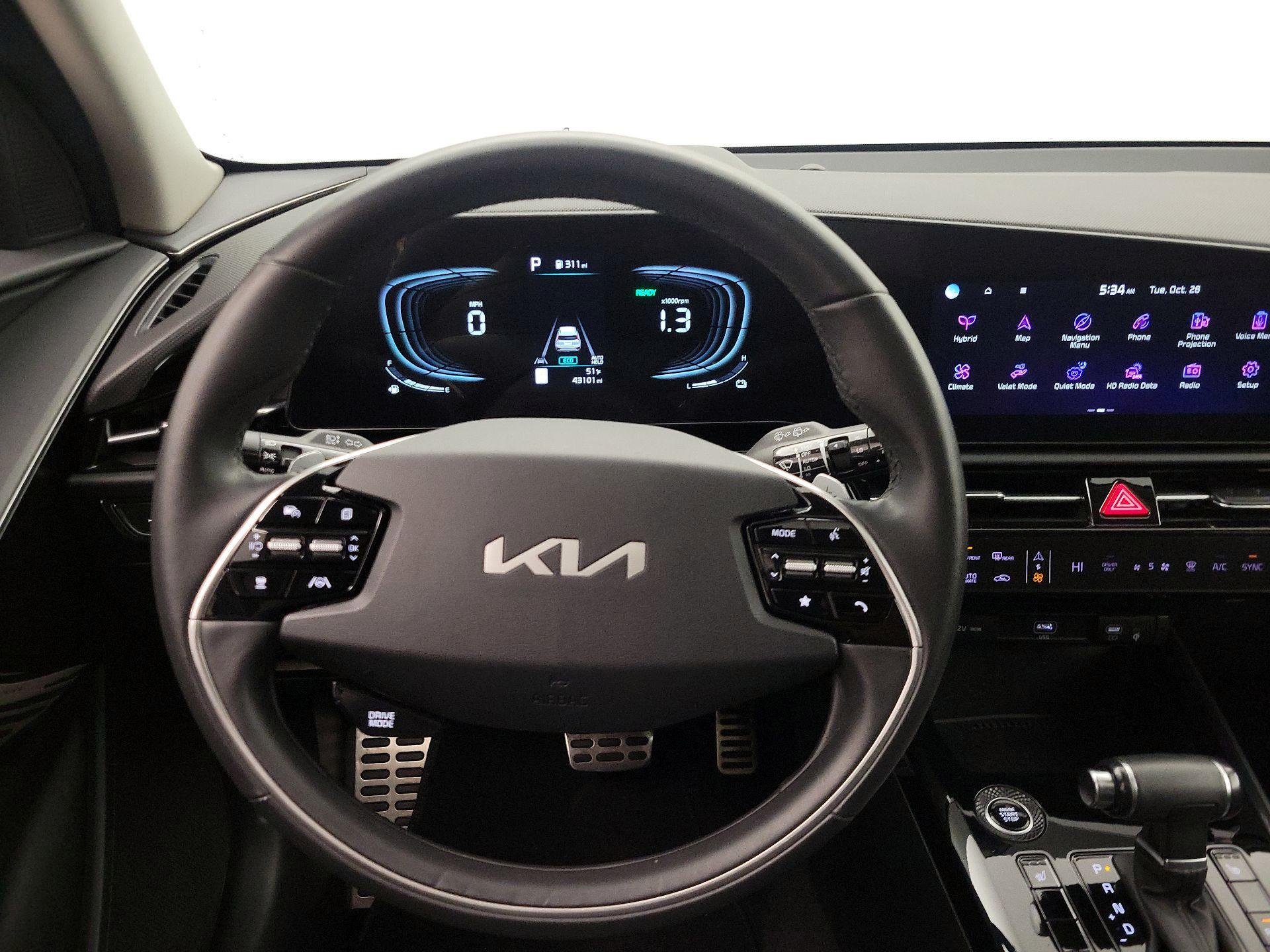 Thumbnail: 2024 Kia Niro - 10