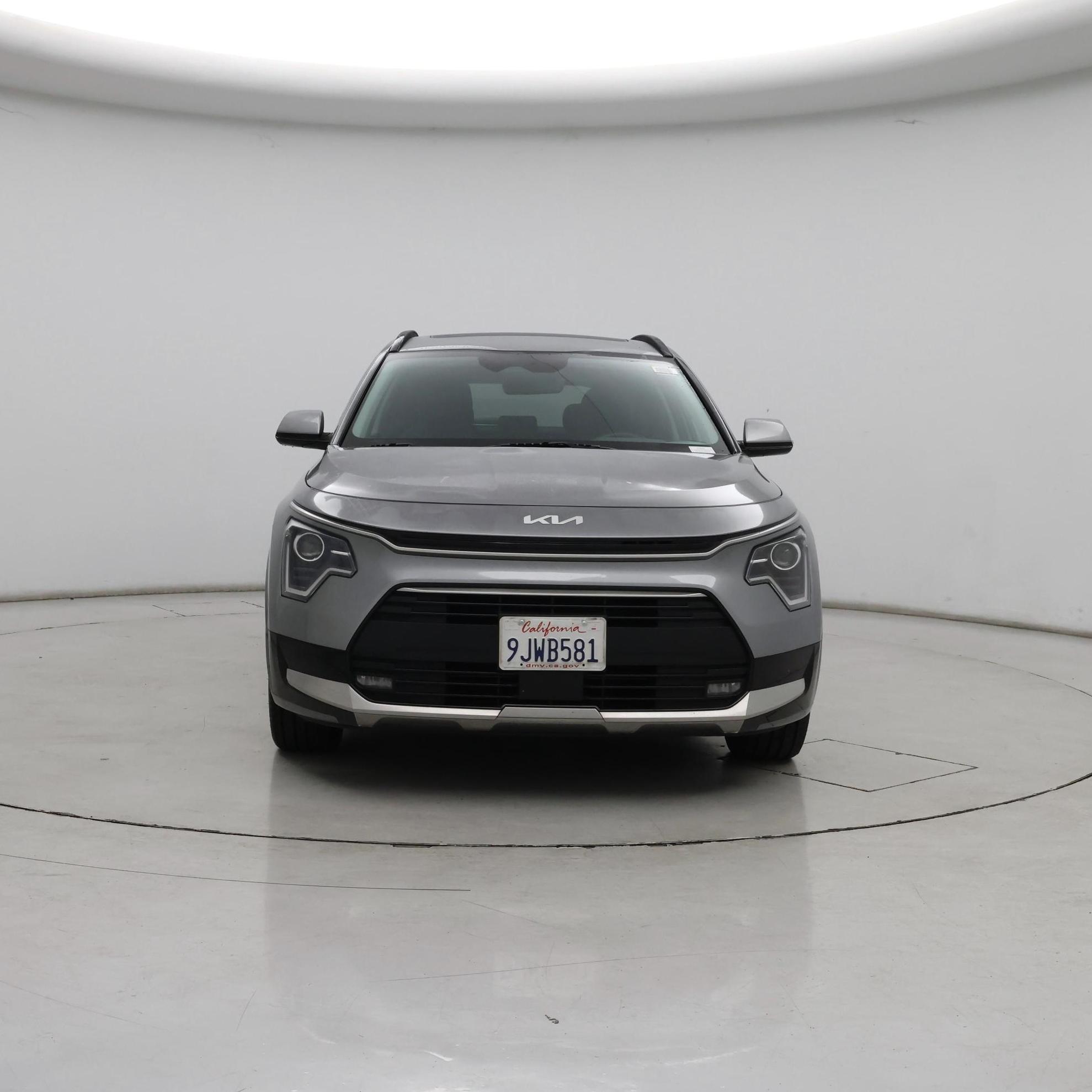 Thumbnail: 2024 Kia Niro - 5