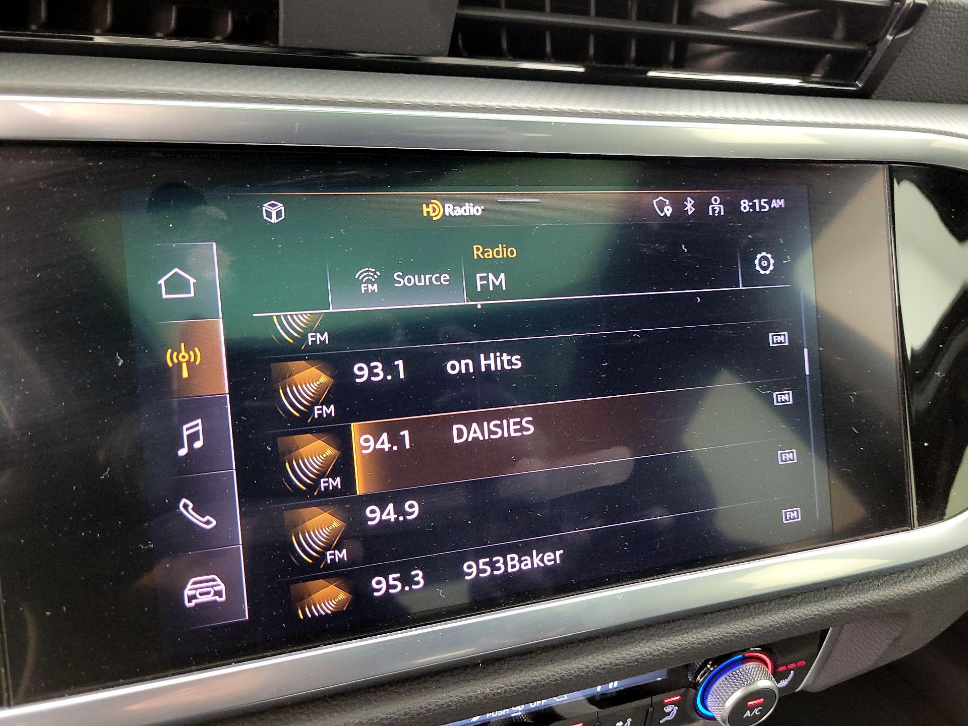 Thumbnail: 2022 Audi Q3 - 15