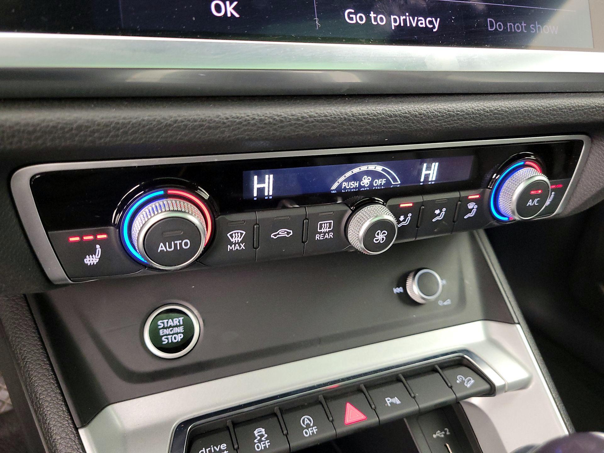 Thumbnail: 2022 Audi Q3 - 16