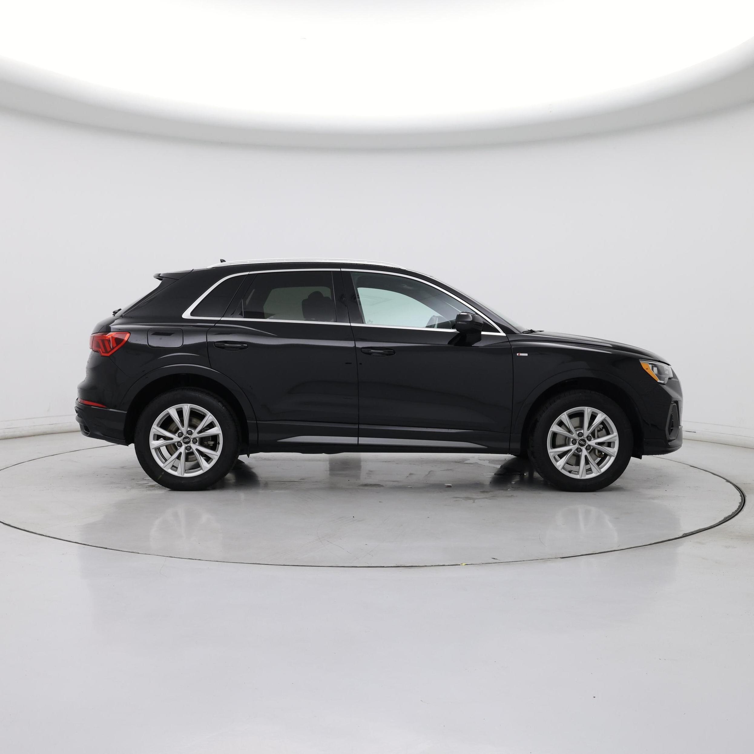 Thumbnail: 2022 Audi Q3 - 7