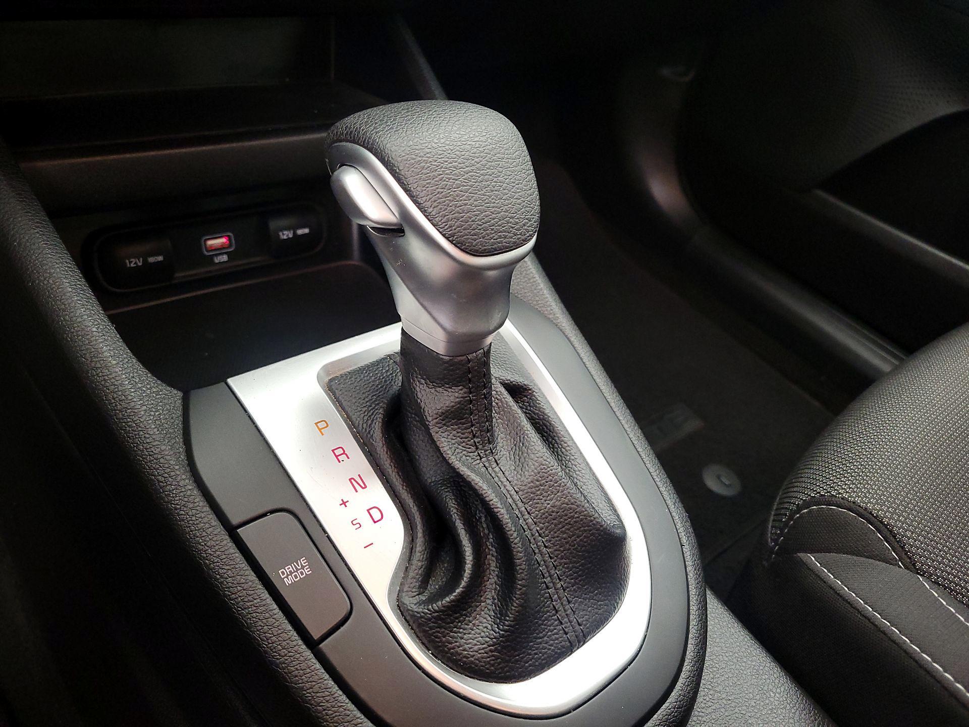 Thumbnail: 2023 Kia Forte - 17