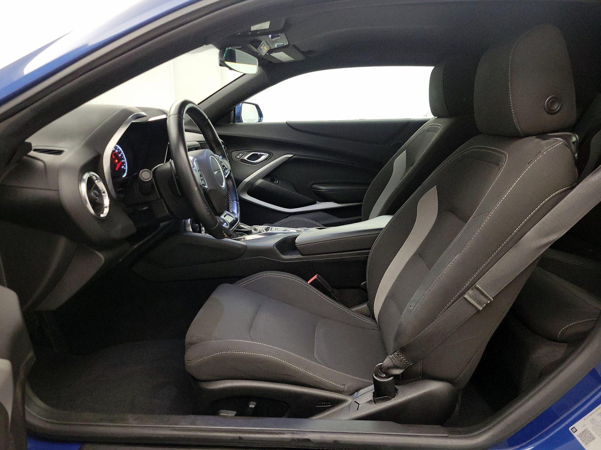 Thumbnail: 2020 Chevrolet Camaro - 11