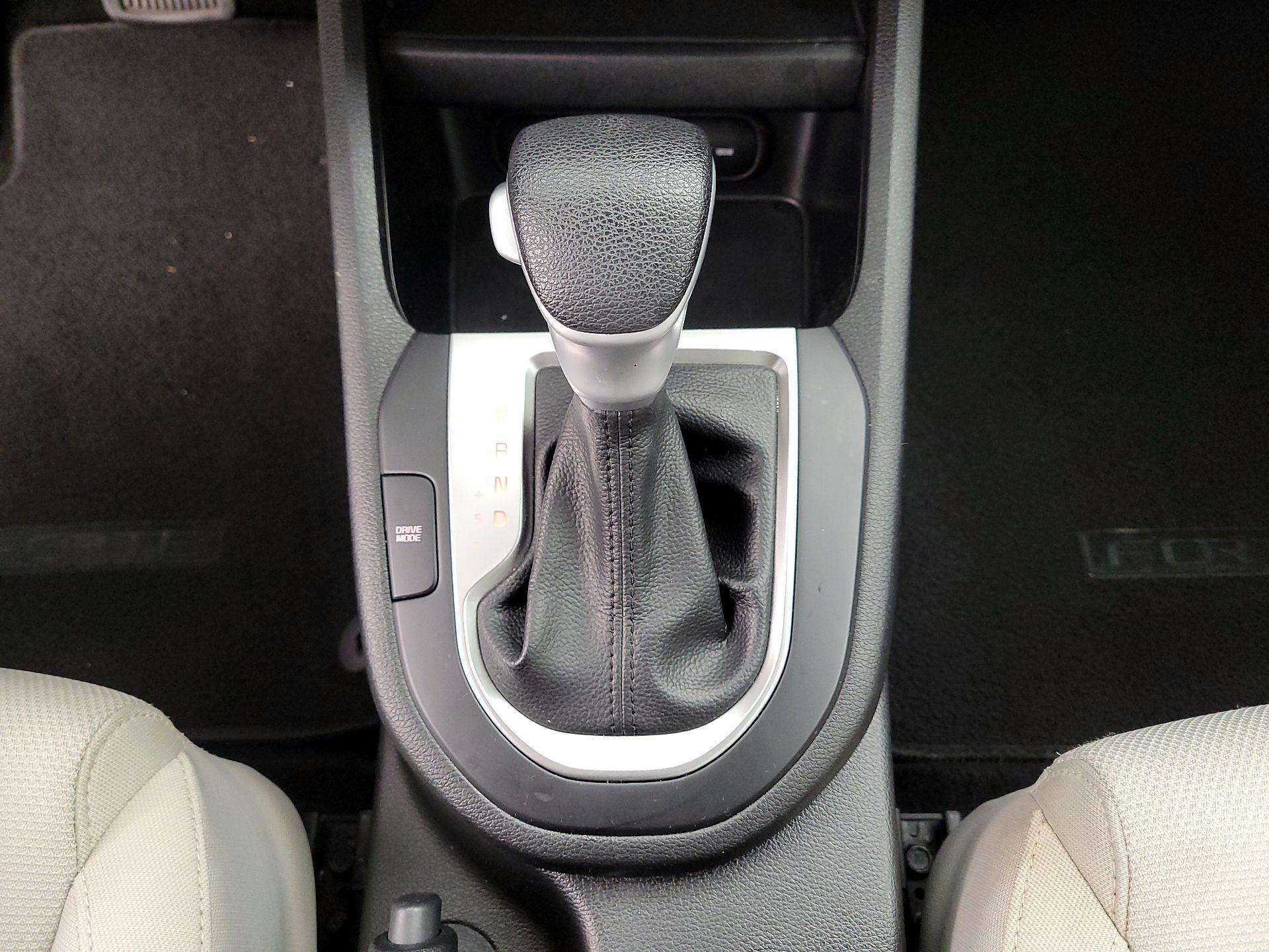 Thumbnail: 2023 Kia Forte - 17