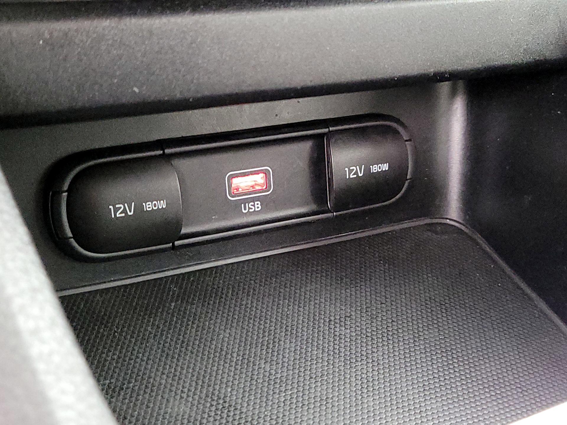 Thumbnail: 2023 Kia Forte - 18