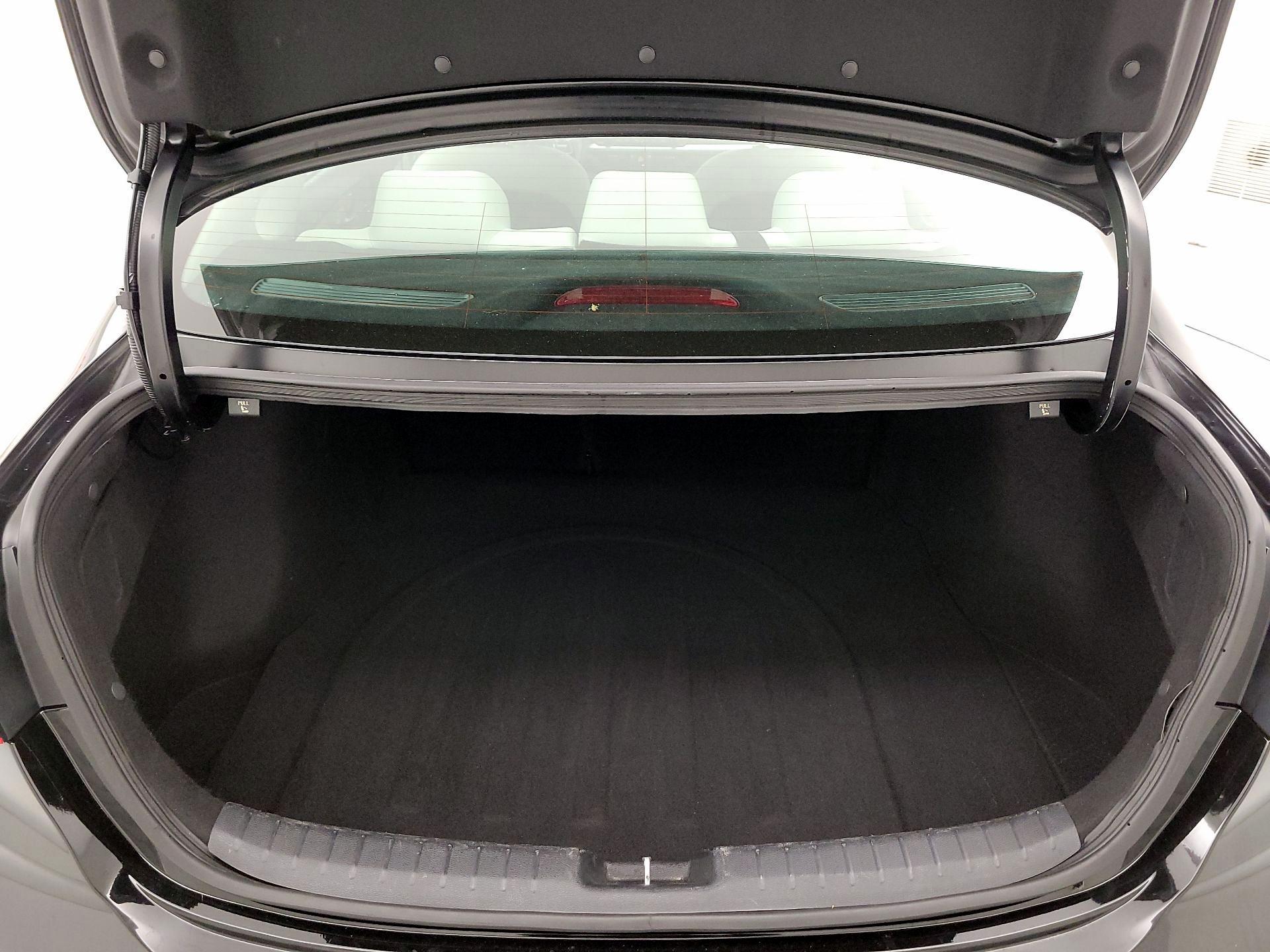 Thumbnail: 2023 Kia Forte - 20