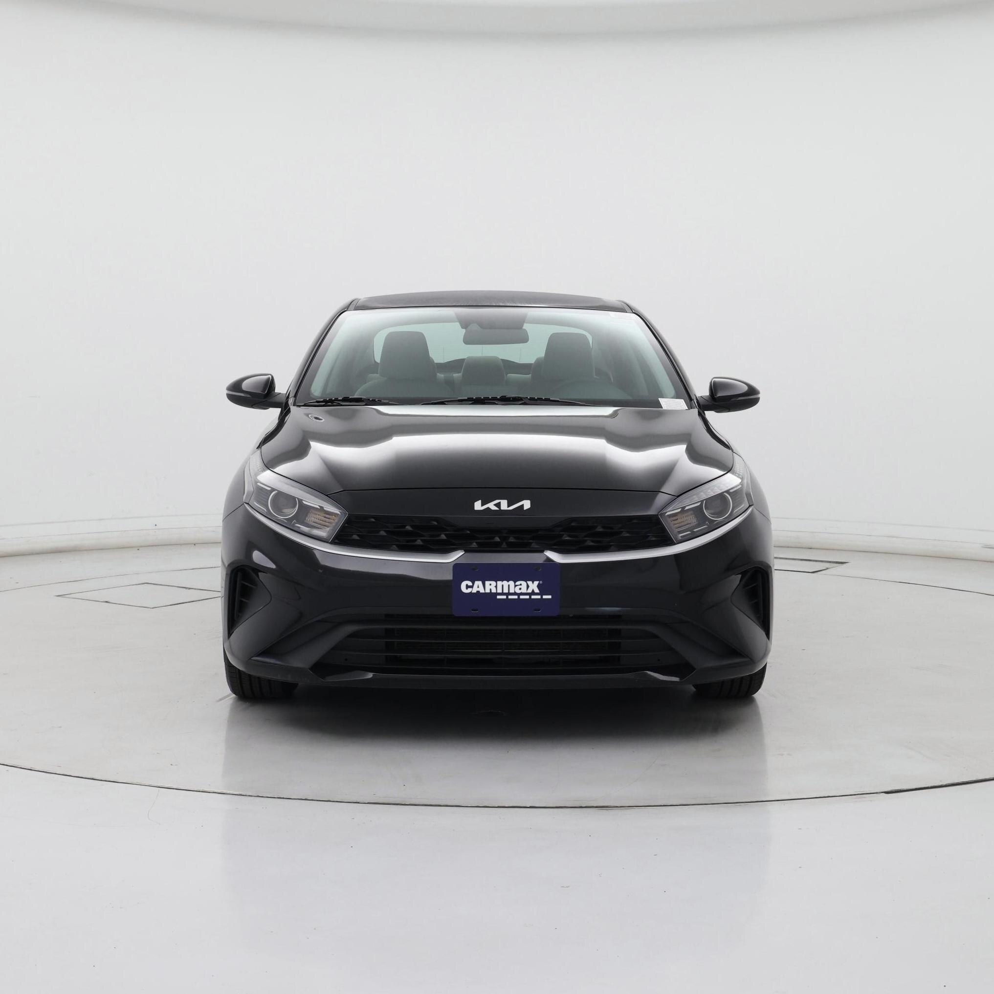 Thumbnail: 2023 Kia Forte - 5