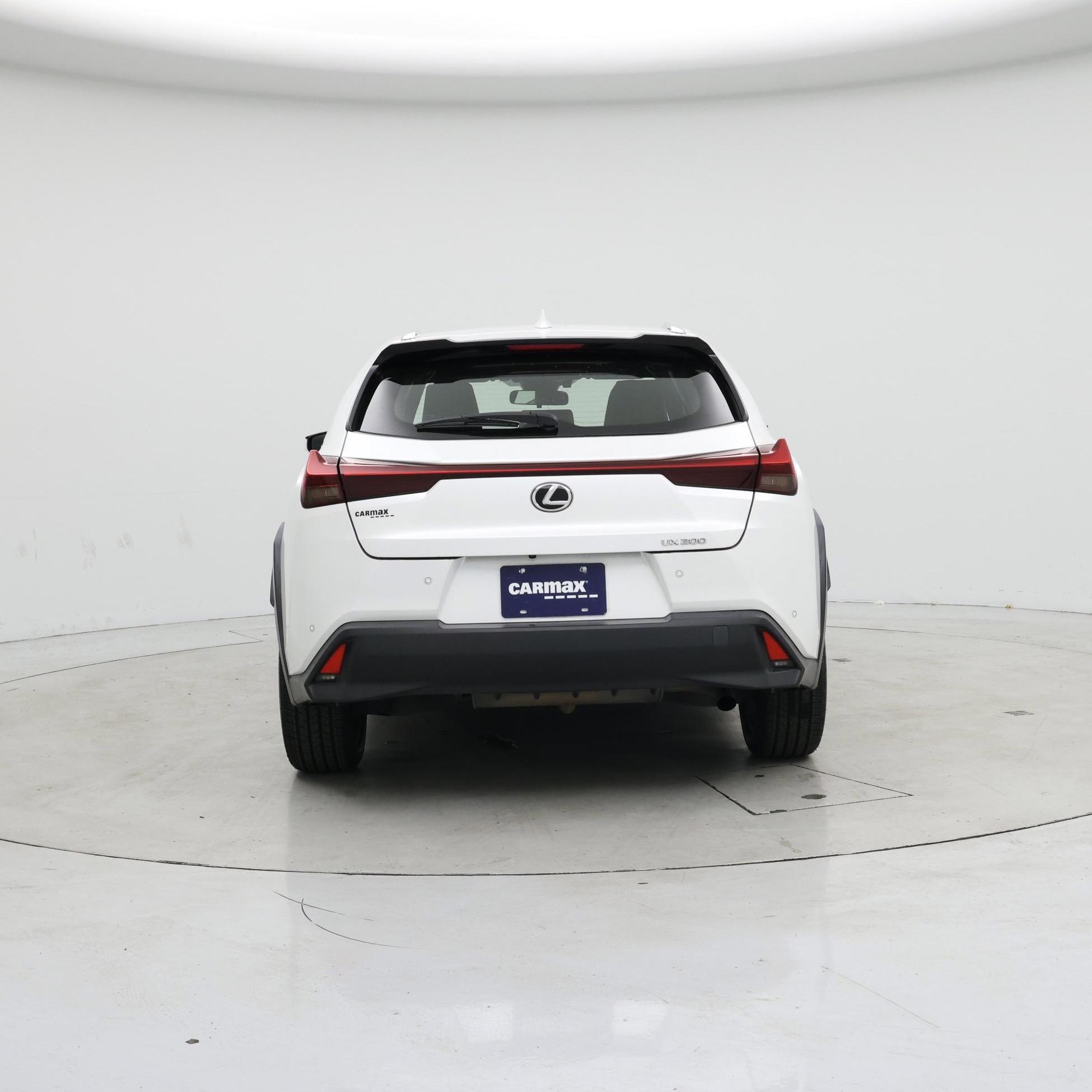 Thumbnail: 2021 Lexus UX - 6