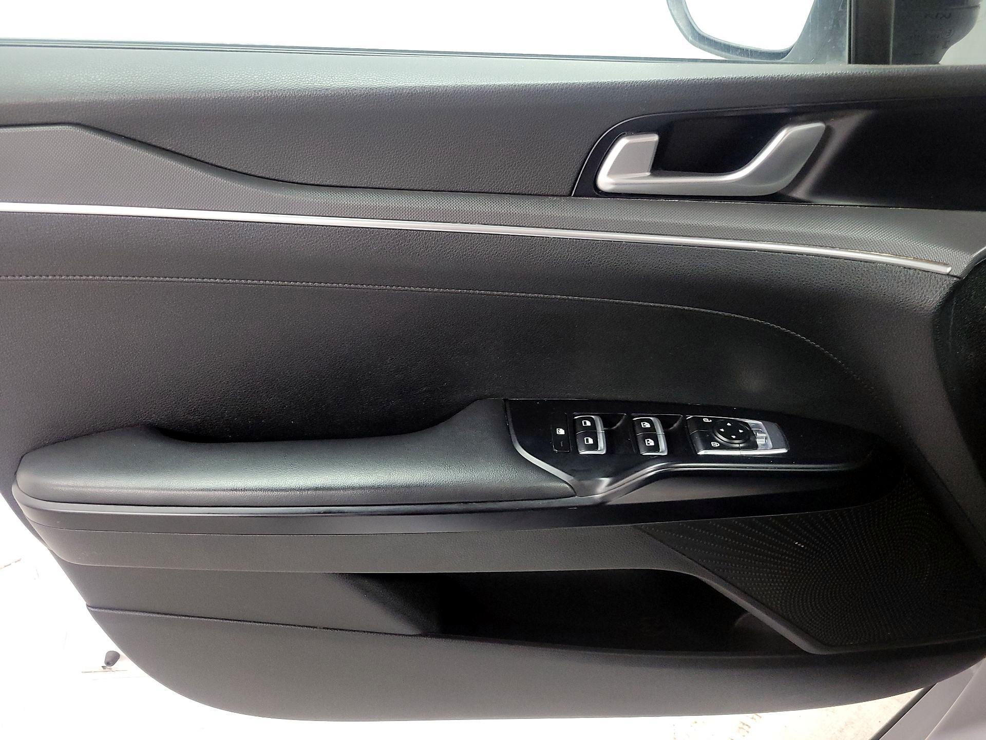 Thumbnail: 2022 Kia K5 - 12