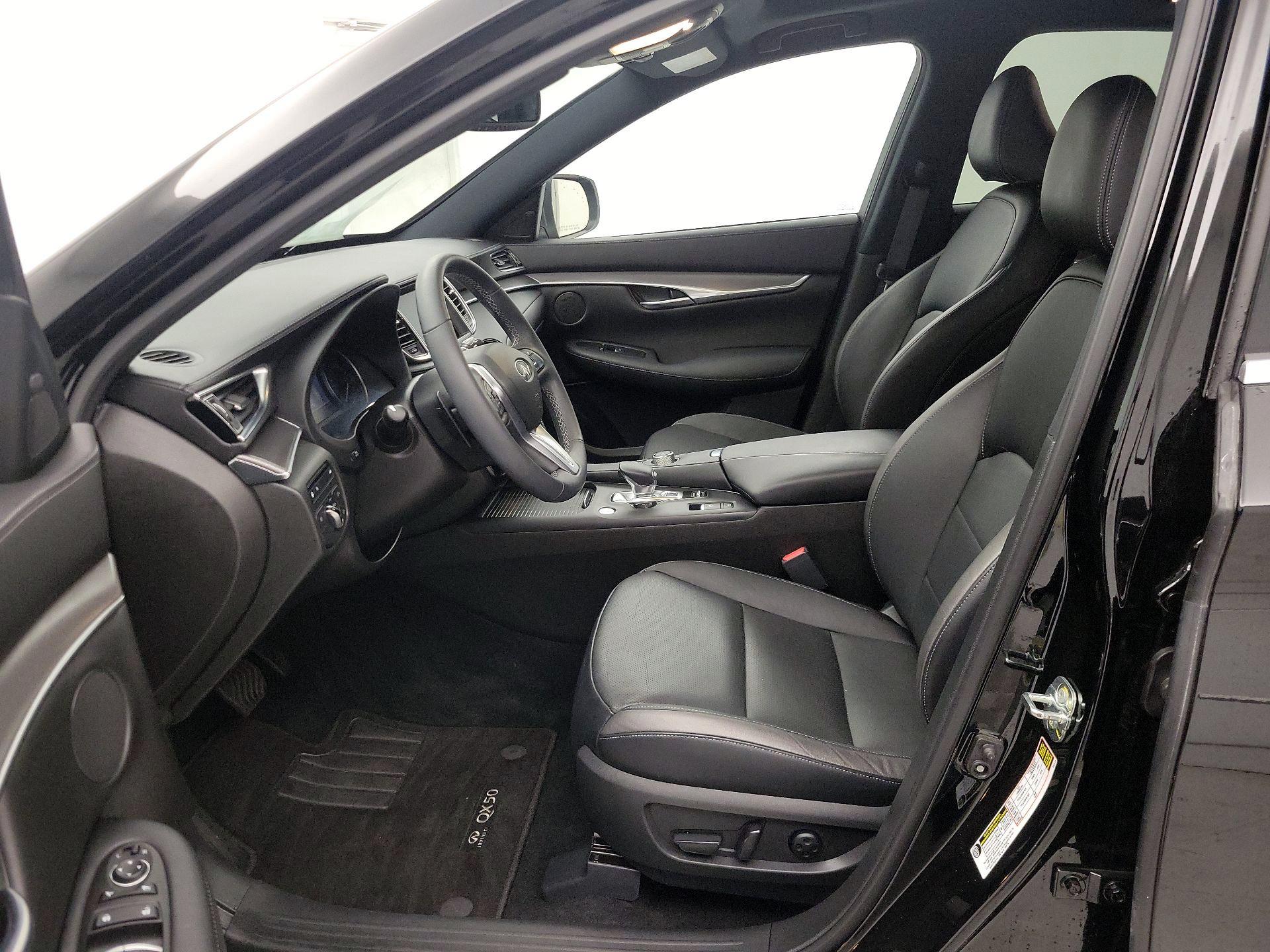 Thumbnail: 2022 INFINITI QX50 - 11