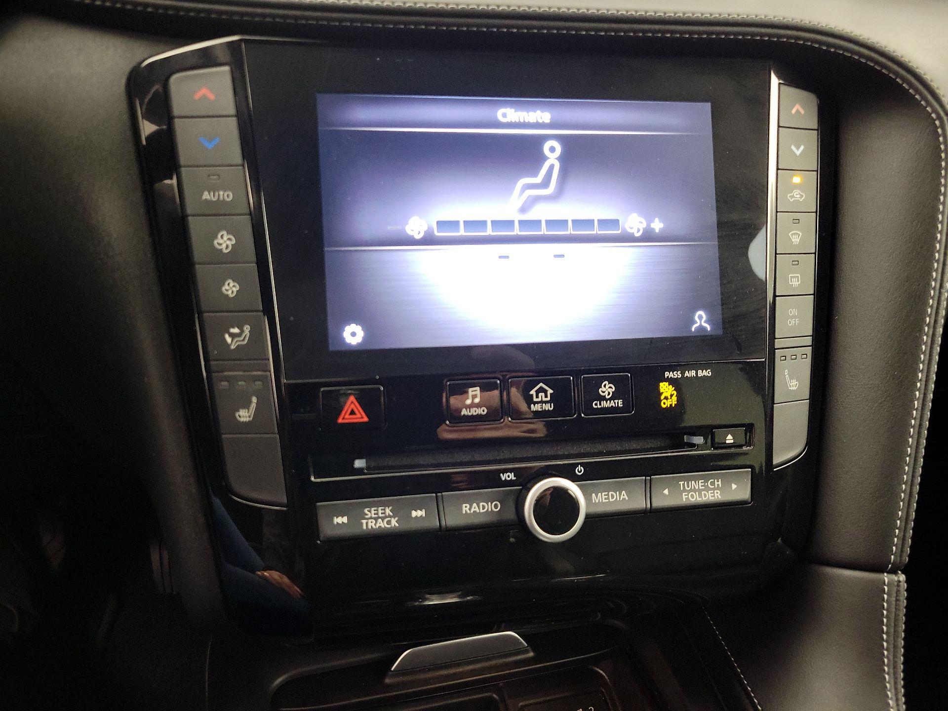 Thumbnail: 2022 INFINITI QX50 - 16