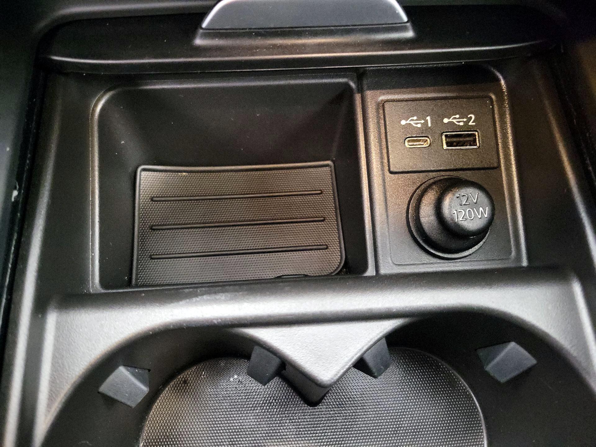 Thumbnail: 2022 INFINITI QX50 - 18