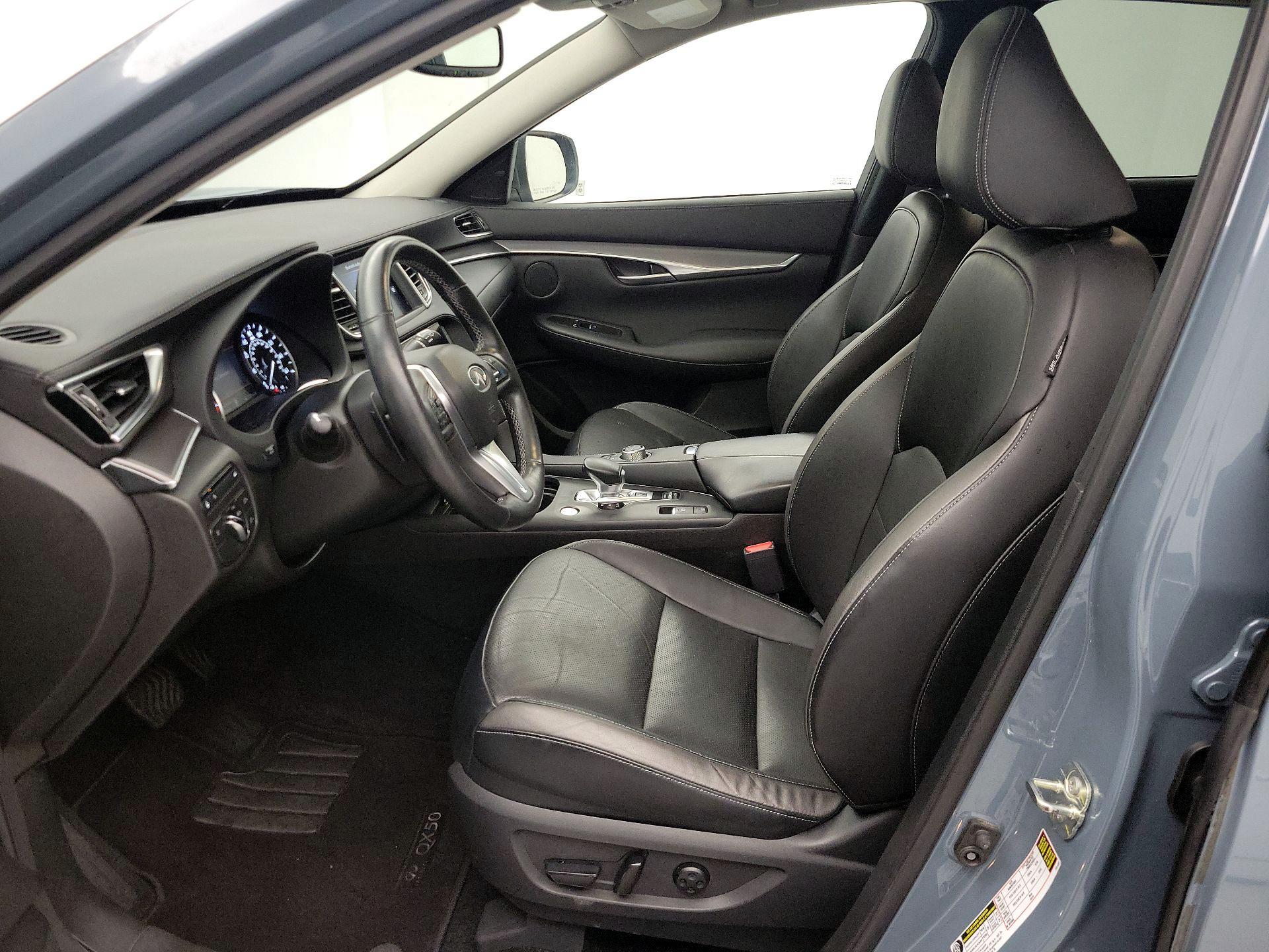 Thumbnail: 2022 INFINITI QX50 - 11