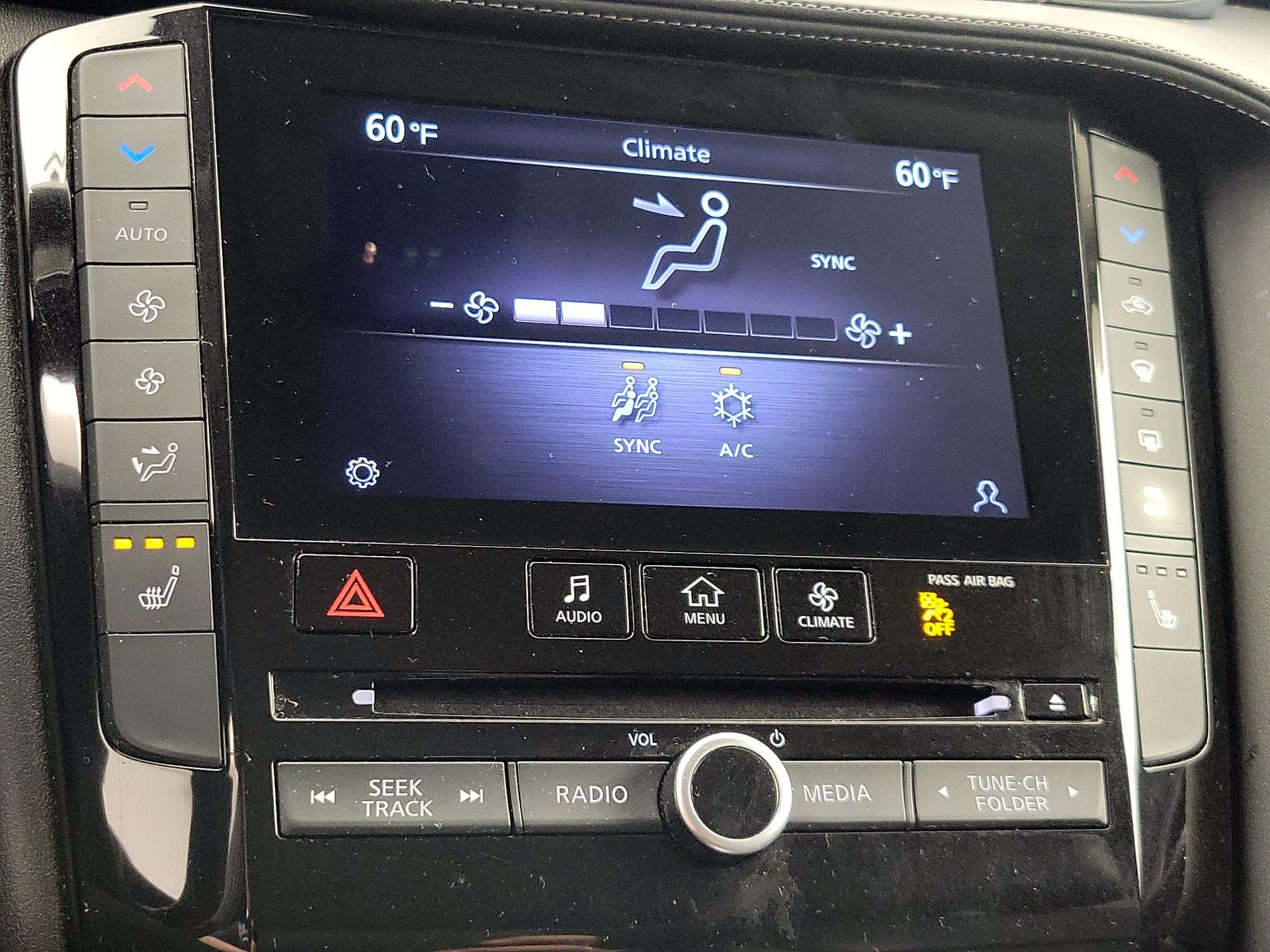 Thumbnail: 2022 INFINITI QX50 - 16