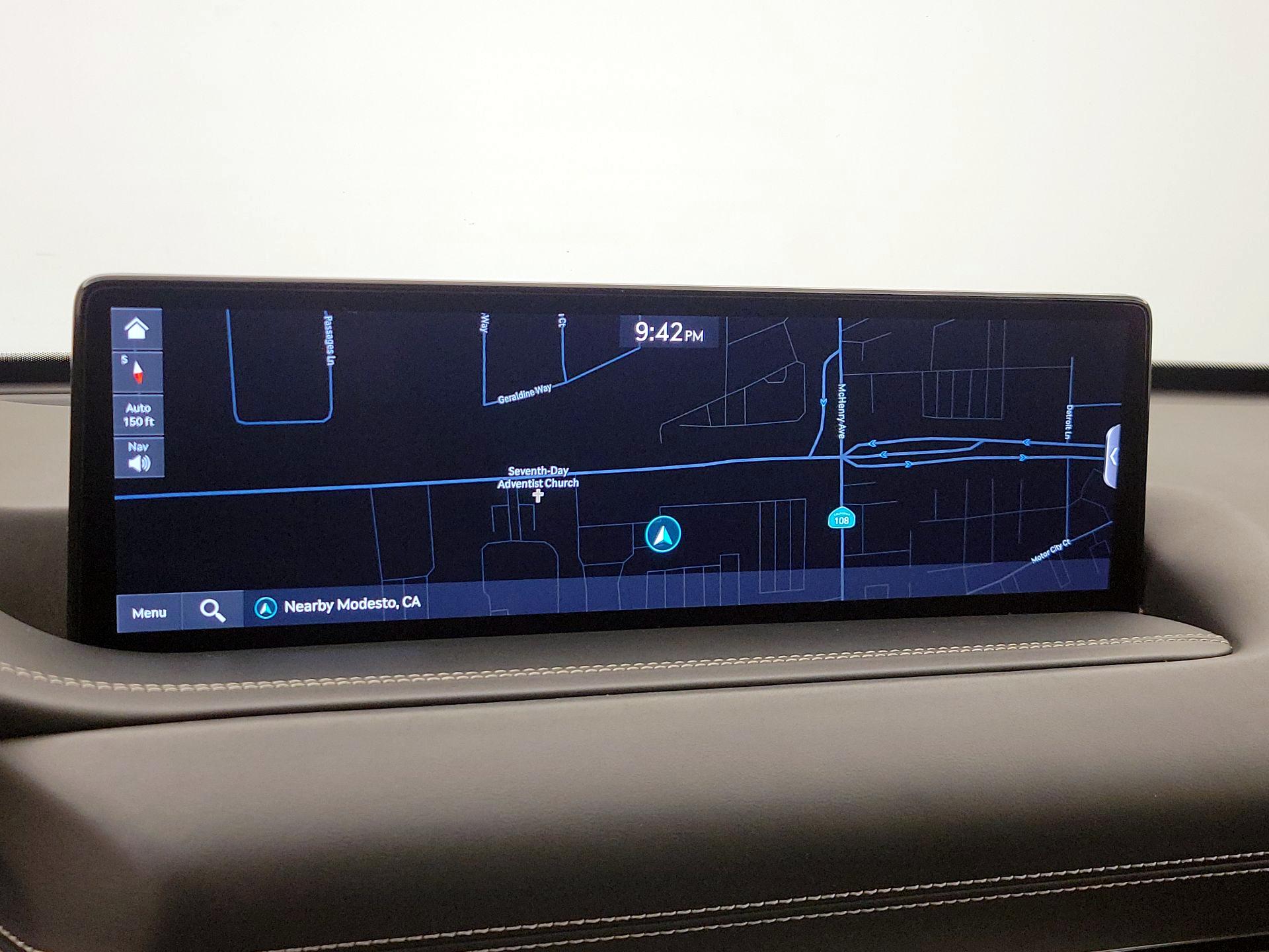 Thumbnail: 2023 Genesis GV80 - 14