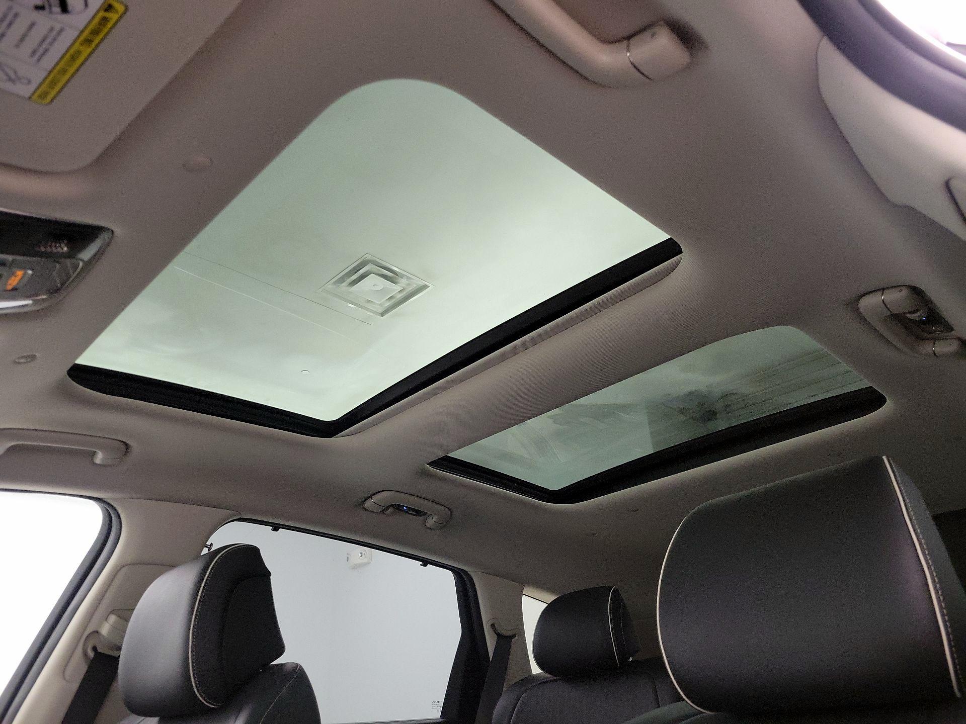 Thumbnail: 2023 Genesis GV80 - 20